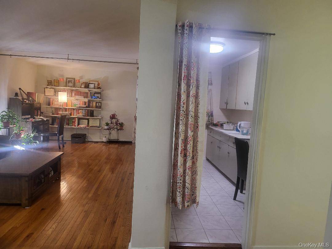 Apartamento com 1 Quartos à Venda em Queens Village - Nova Iorque - EUA - 5