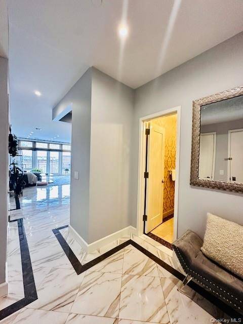 Apartamento com 1 Quartos à Venda em Staten Island - Nova Iorque - EUA - 2