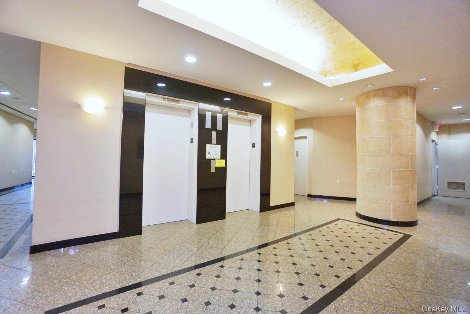 Apartamento com 1 Quartos à Venda em Staten Island - Nova Iorque - EUA - 3
