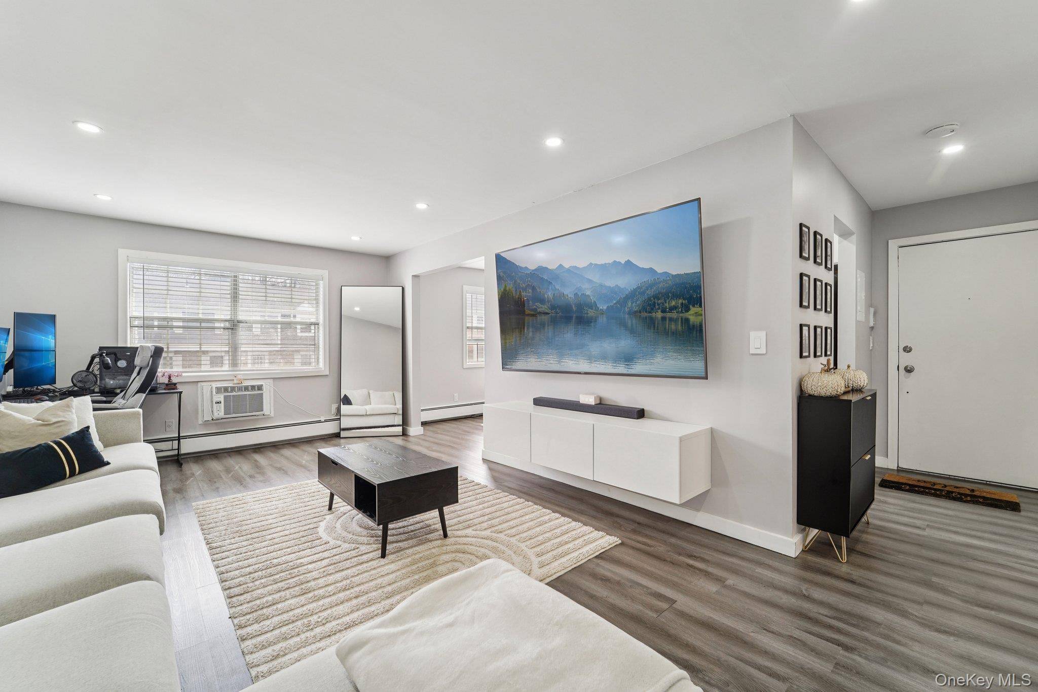 Apartment with 1 Bedroom for Sale in Suffern - New York - USA - 6