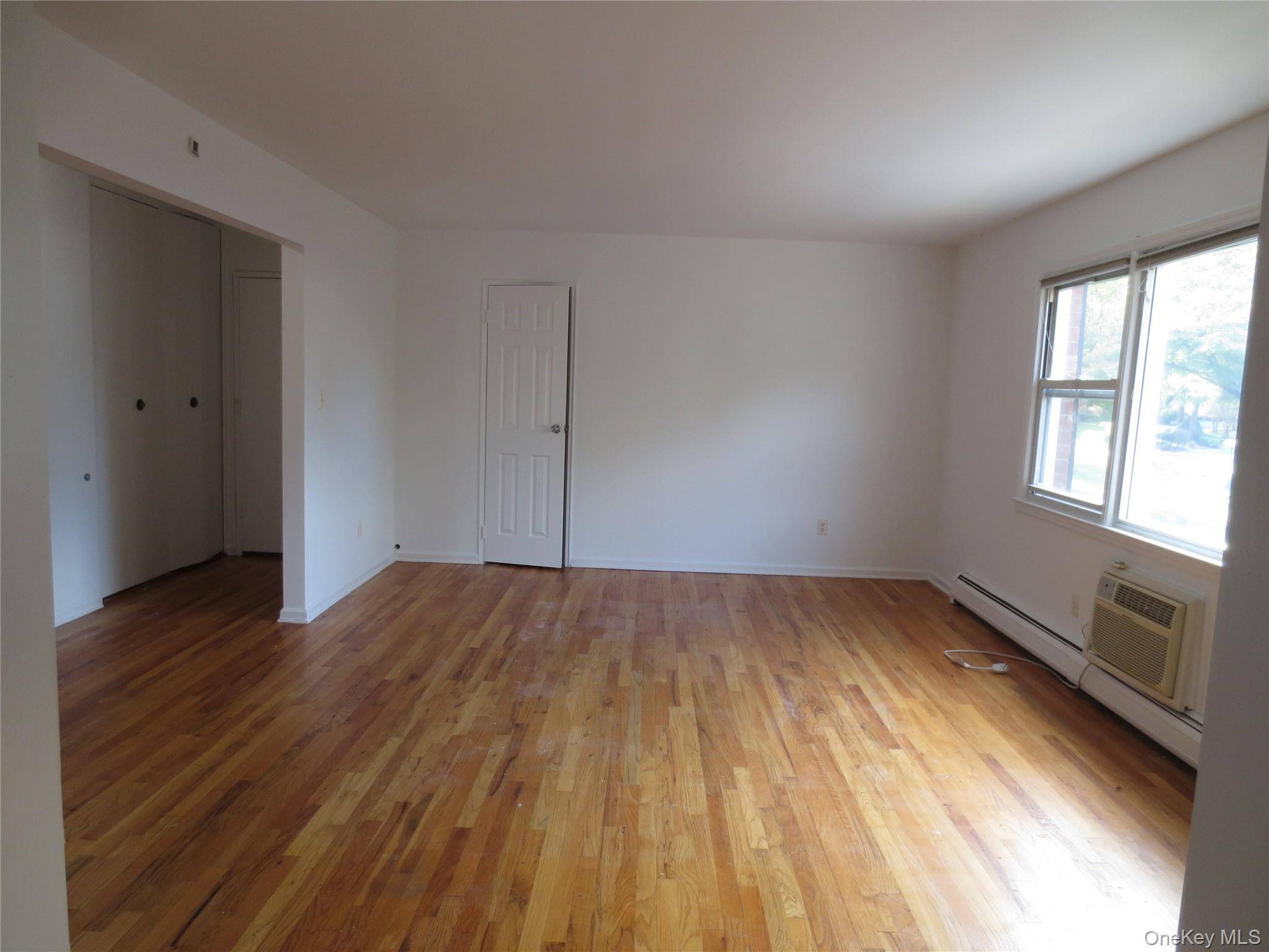 Apartamento com 1 Quartos à Venda em Suffern - Nova Iorque - EUA - 8