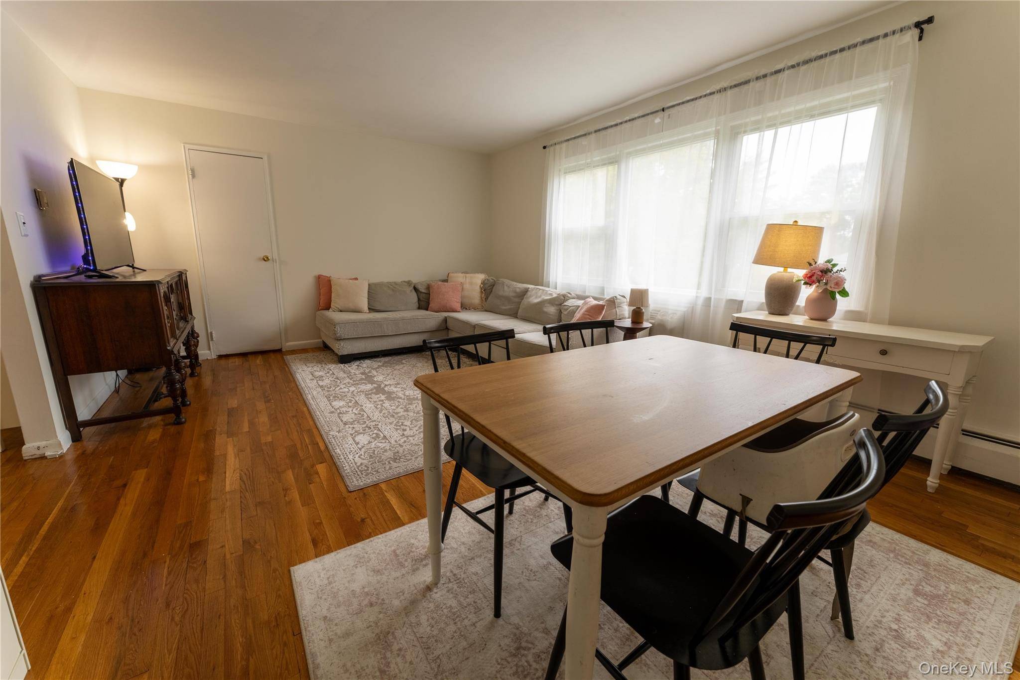 Apartamento con 1 Dormitorio en Venta en Suffern - Nueva York - EE. UU. - 4