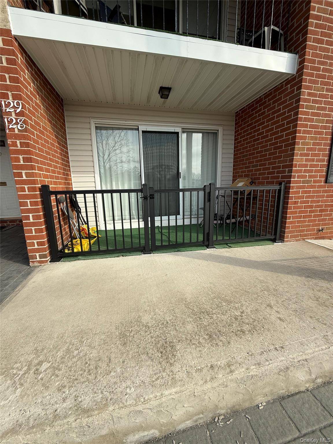 Apartamento com 2 Quartos à Venda em Plainview - Nova Iorque - EUA - 2