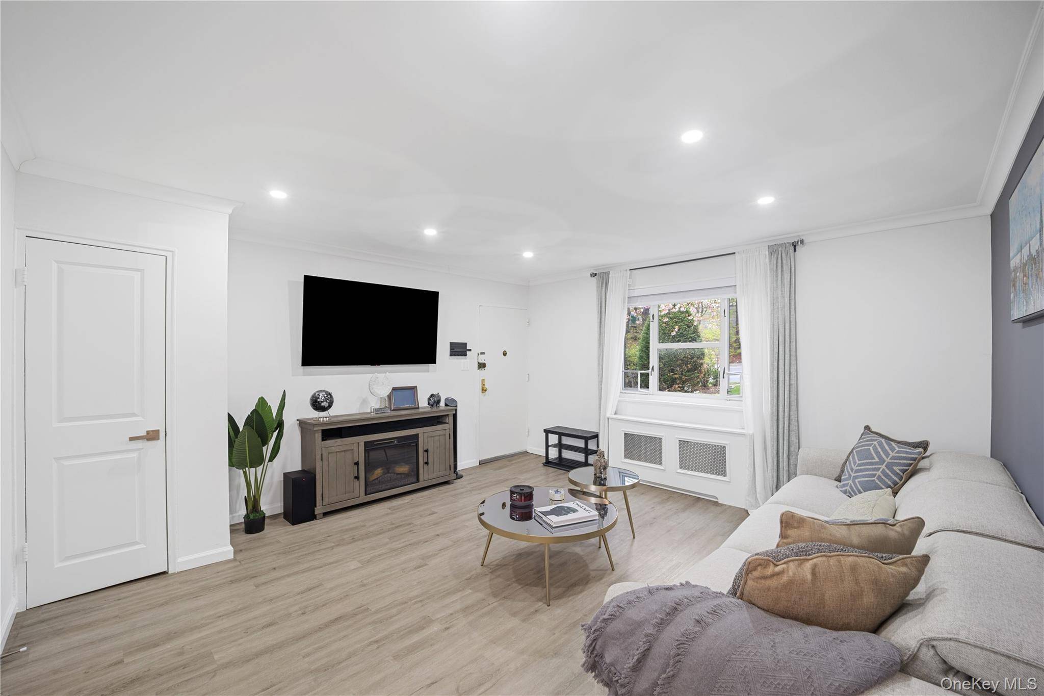 Apartamento com 2 Quartos à Venda em Queens Village - Nova Iorque - EUA - 3
