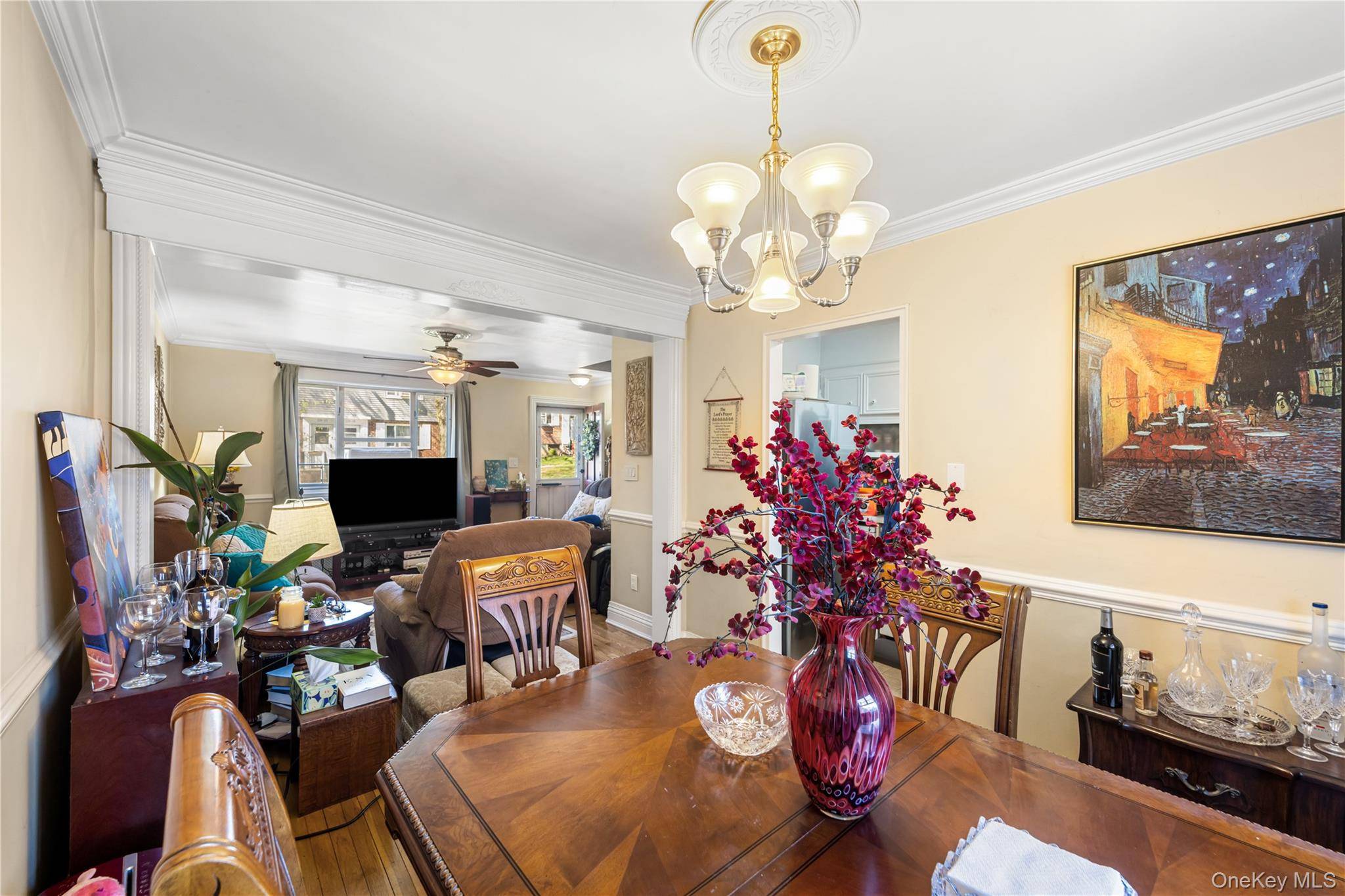 2 Bedroom Apartment for Sale in Queens Village - New York - USA - 6
