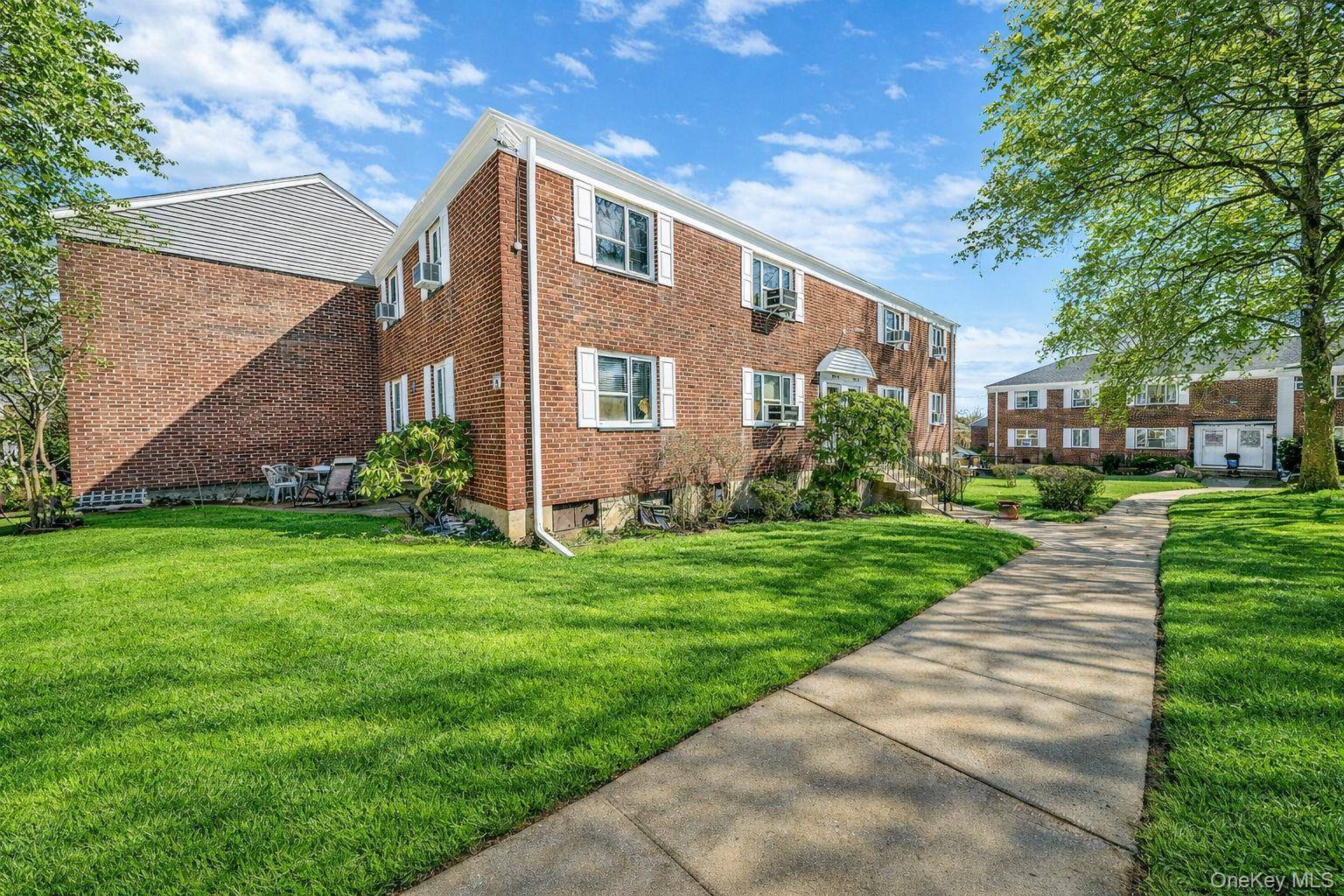 Apartamento com 2 Quartos à Venda em Queens Village - Nova Iorque - EUA - 3