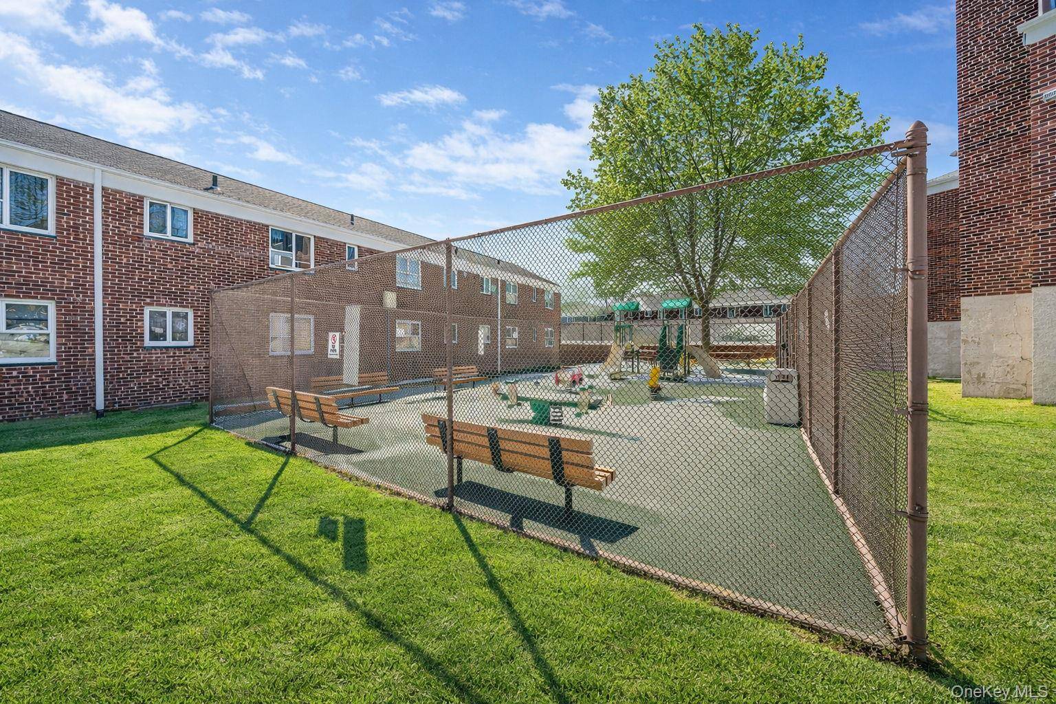 Apartamento com 2 Quartos à Venda em Queens Village - Nova Iorque - EUA - 5