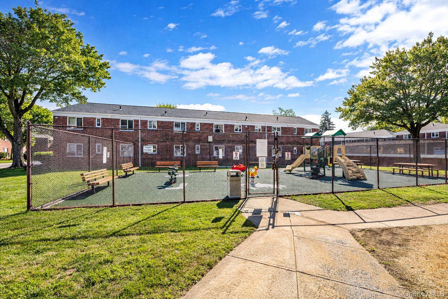 Apartamento com 2 Quartos à Venda em Queens Village - Nova Iorque - EUA - 6