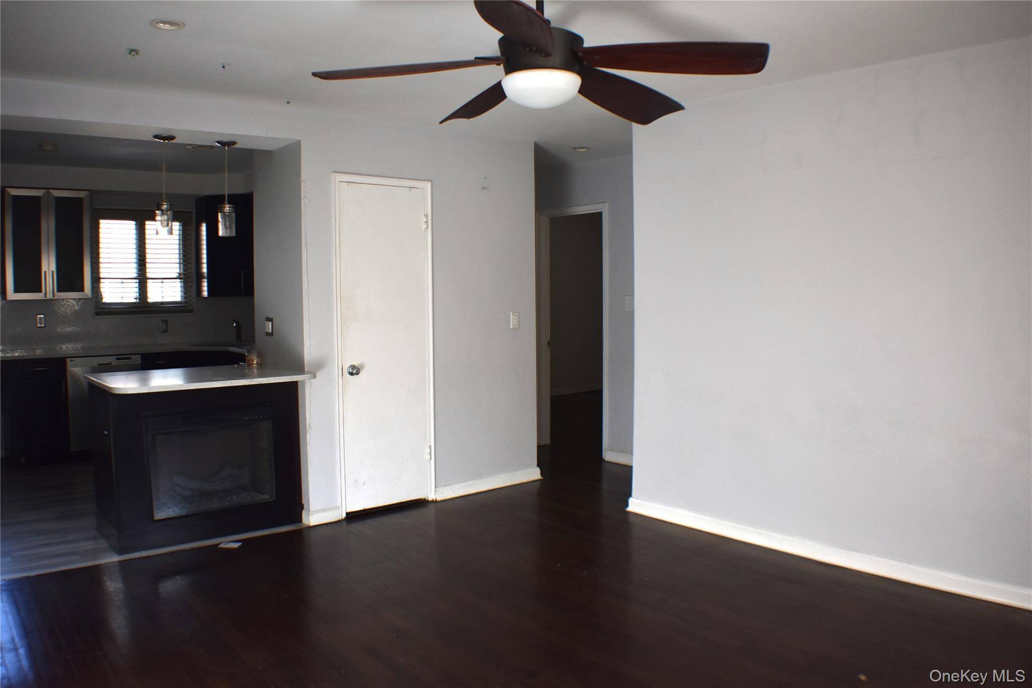 Apartamento com 2 Quartos à Venda em Queens Village - Nova Iorque - EUA - 5