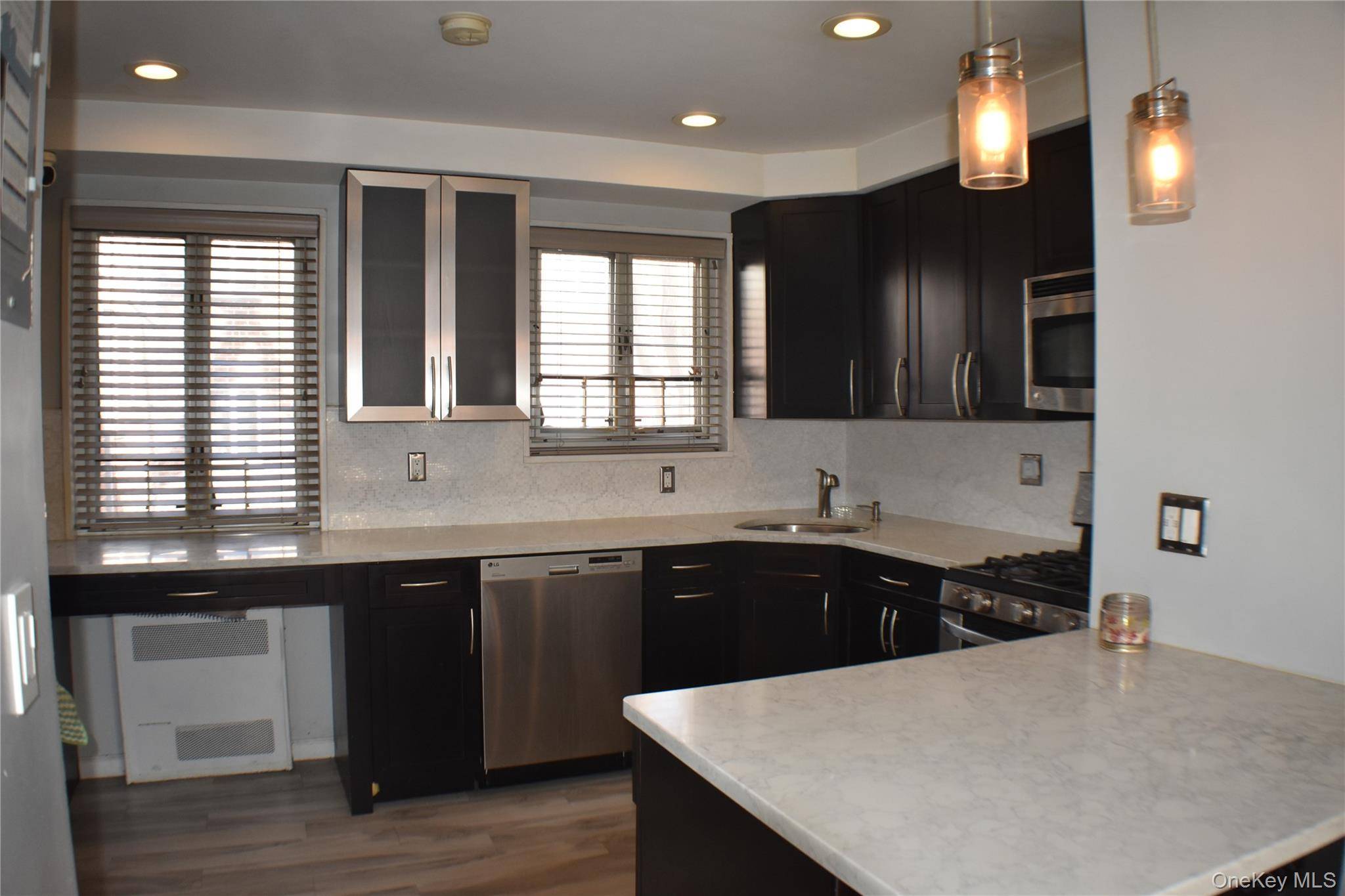 Apartamento com 2 Quartos à Venda em Queens Village - Nova Iorque - EUA - 6