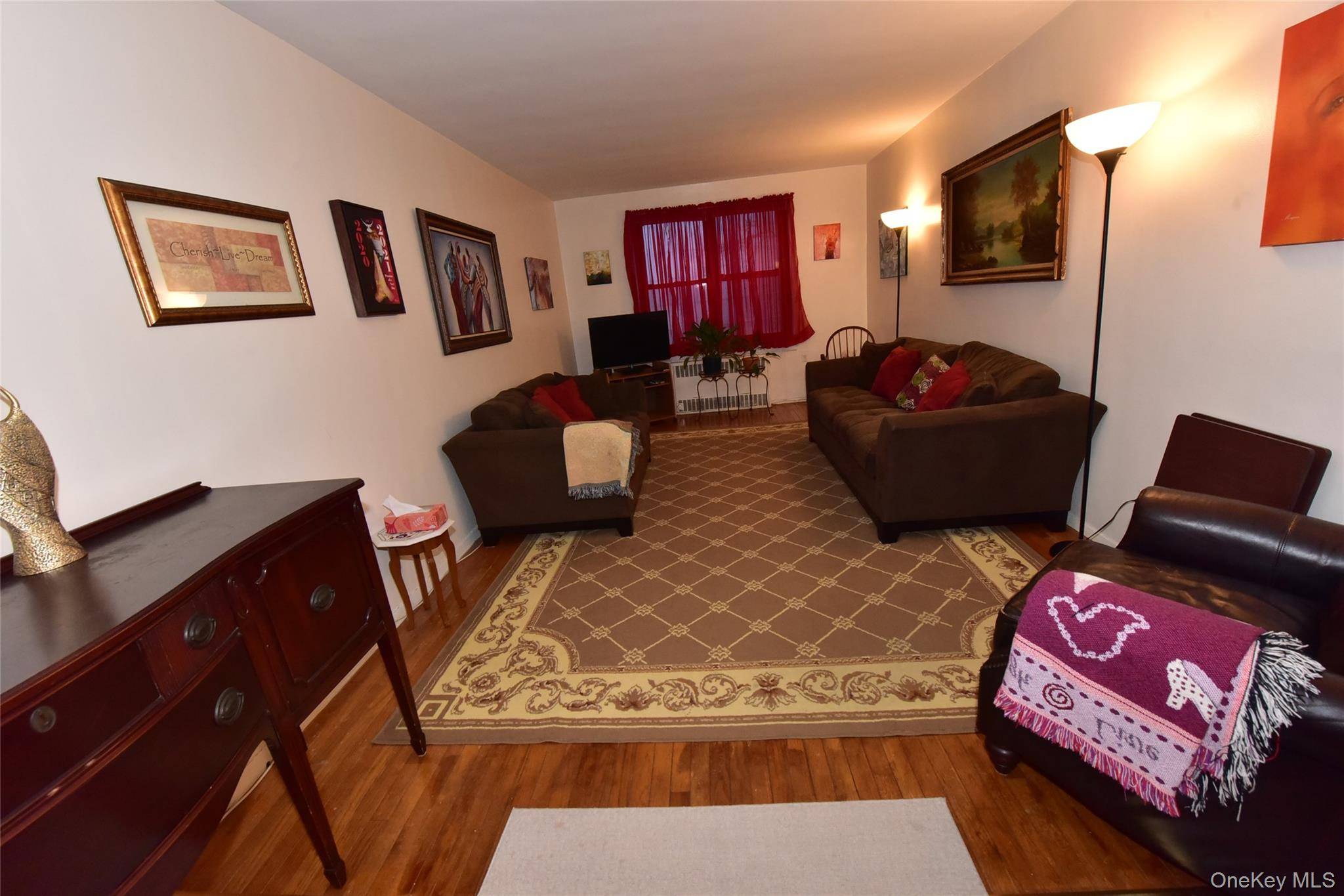 Apartamento com 2 Quartos à Venda em Queens Village - Nova Iorque - EUA - 3