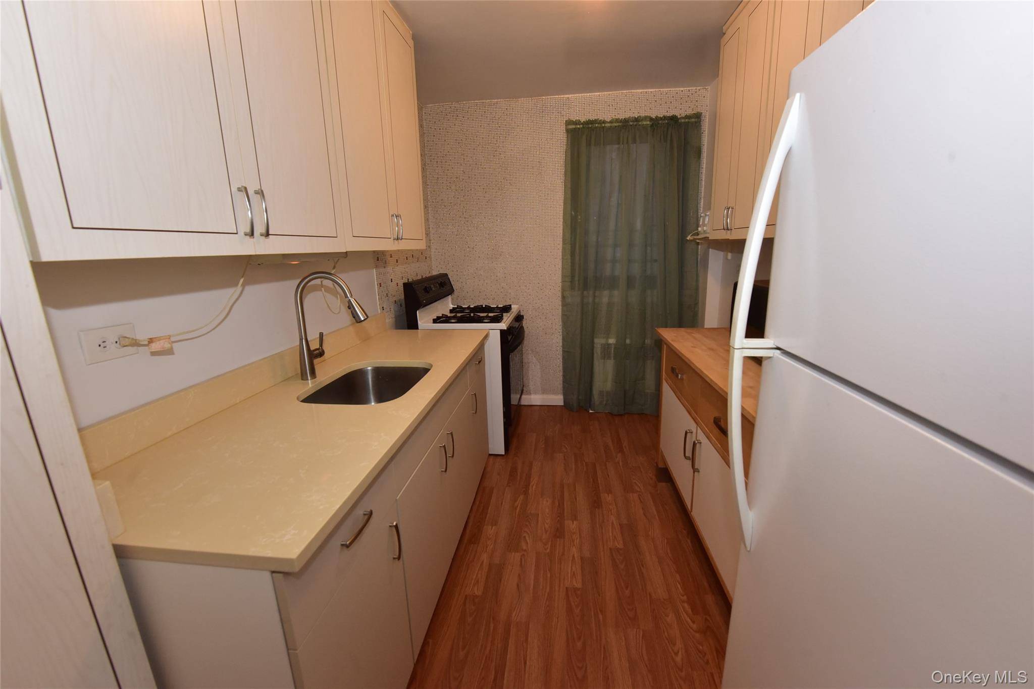 Apartamento com 2 Quartos à Venda em Queens Village - Nova Iorque - EUA - 6