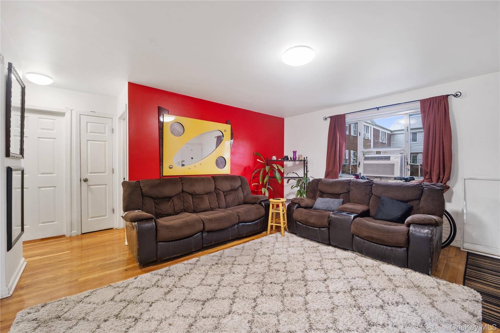 Apartamento com 2 Quartos à Venda em Queens Village - Nova Iorque - EUA - 4