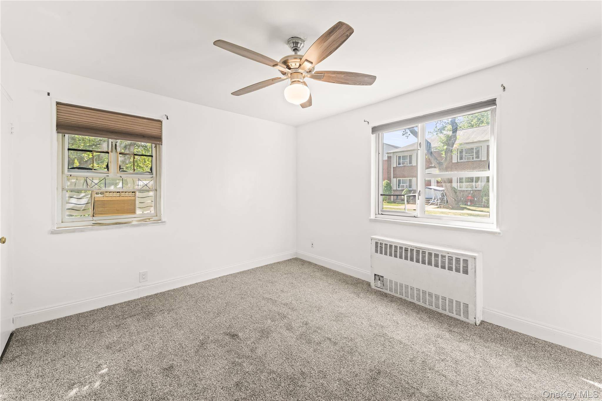 Apartamento com 2 Quartos à Venda em Queens Village - Nova Iorque - EUA - 5