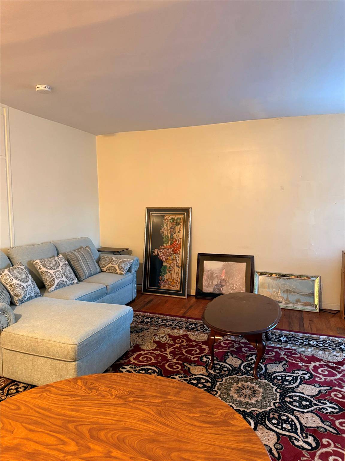 2 Bedroom Apartment for Sale in Queens Village - New York - USA - 2