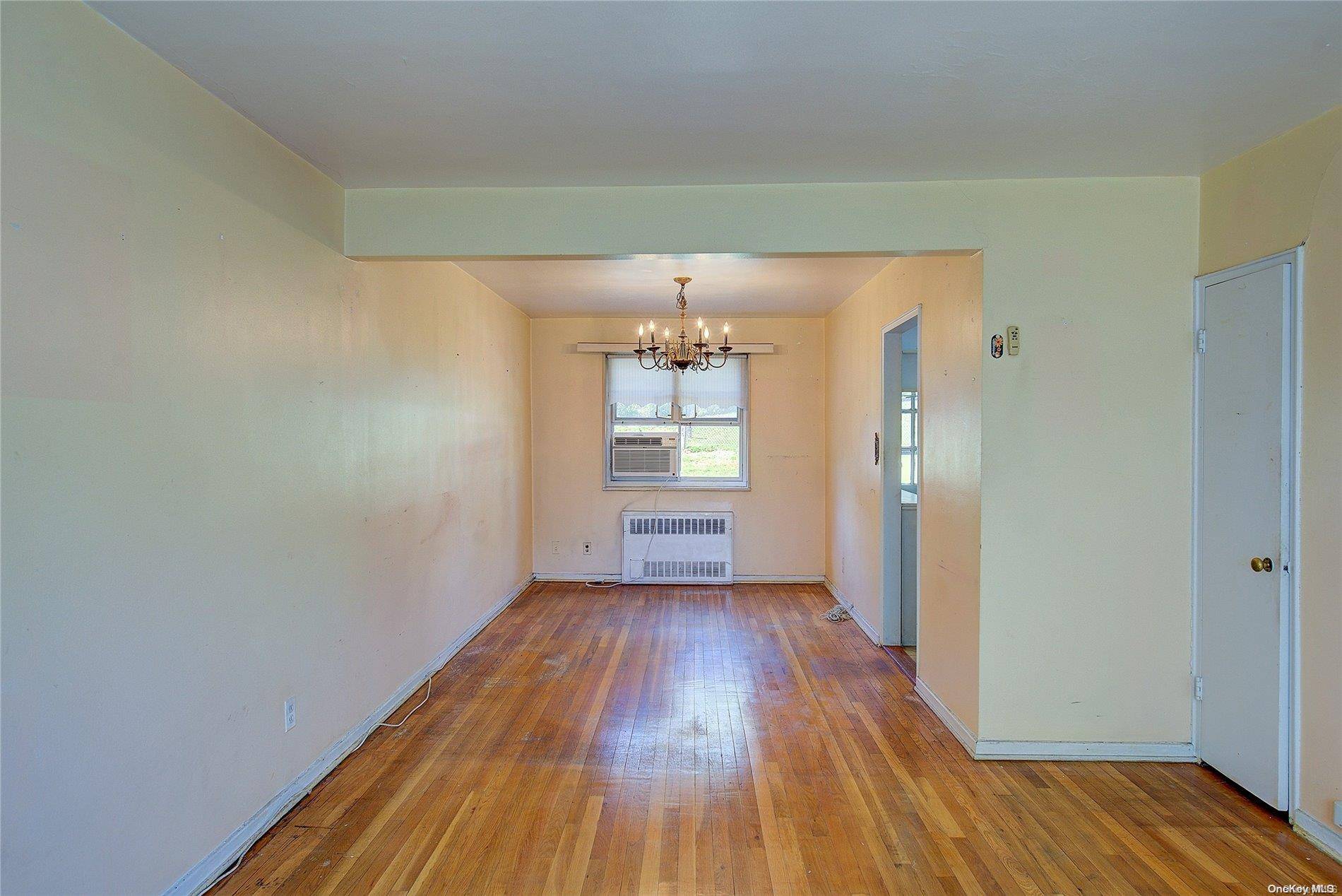 Apartamento com 2 Quartos à Venda em Queens Village - Nova Iorque - EUA - 6