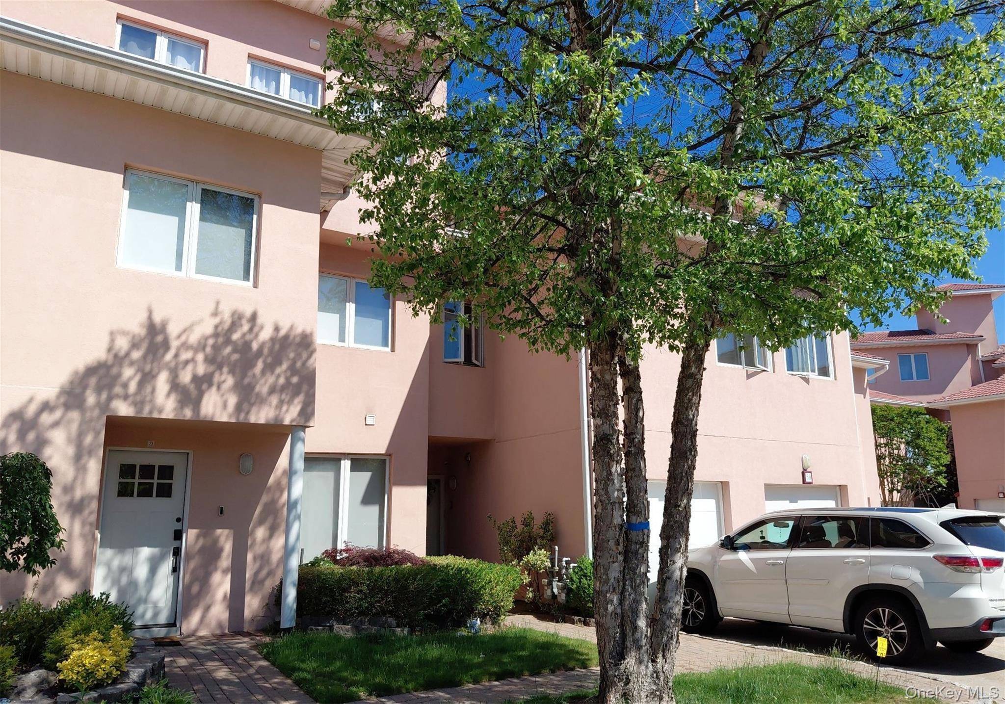 Apartamento com 2 Quartos à Venda em Staten Island - Nova Iorque - EUA - 1