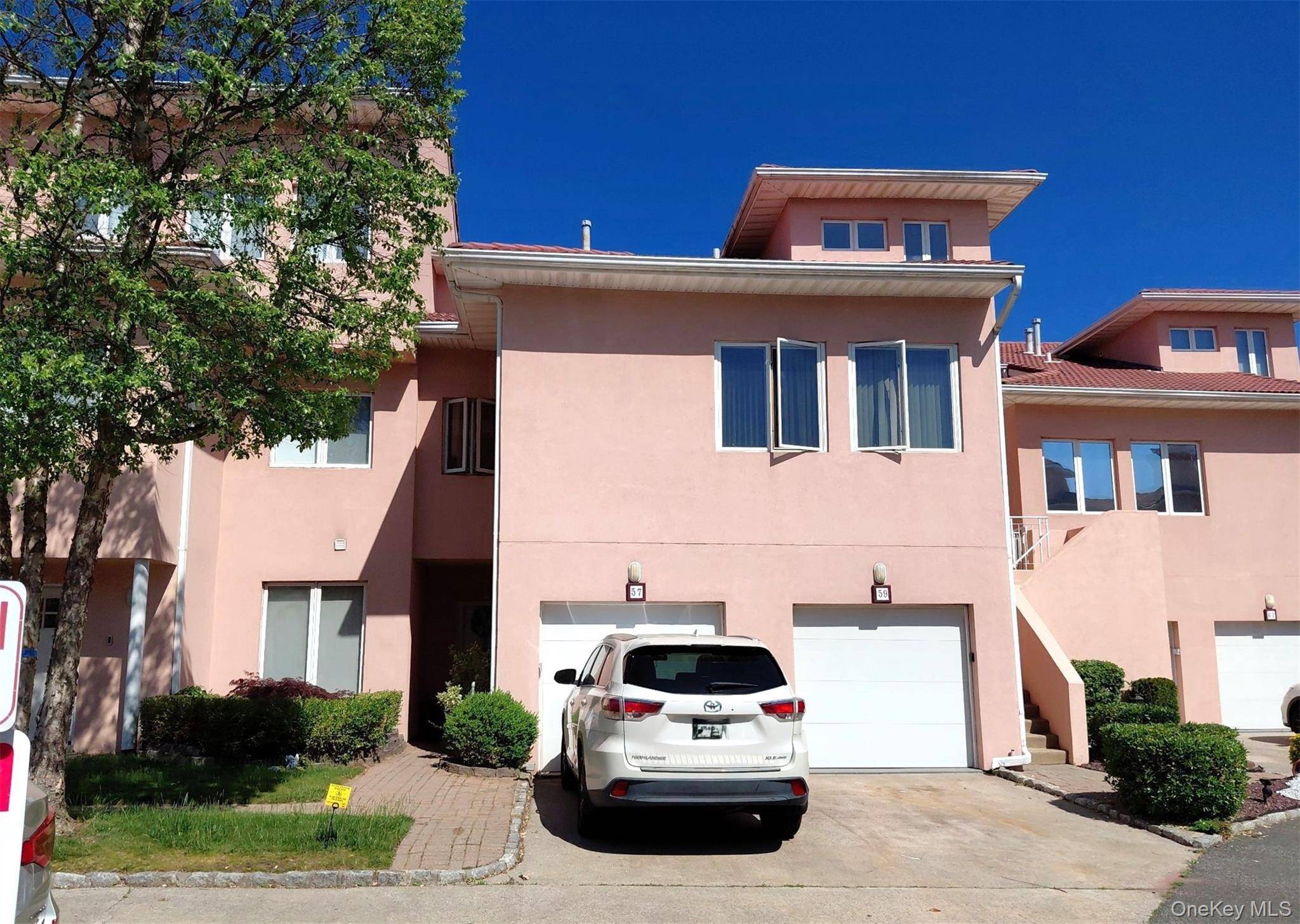 Apartamento com 2 Quartos à Venda em Staten Island - Nova Iorque - EUA - 2