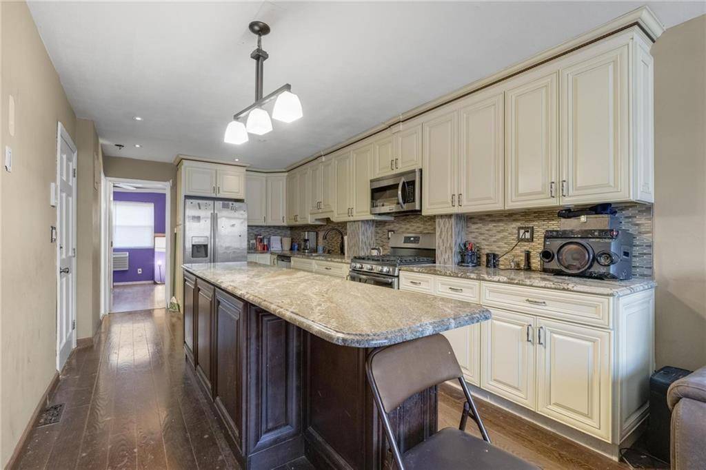 Apartamento com 2 Quartos à Venda em Staten Island - Nova Iorque - EUA - 4