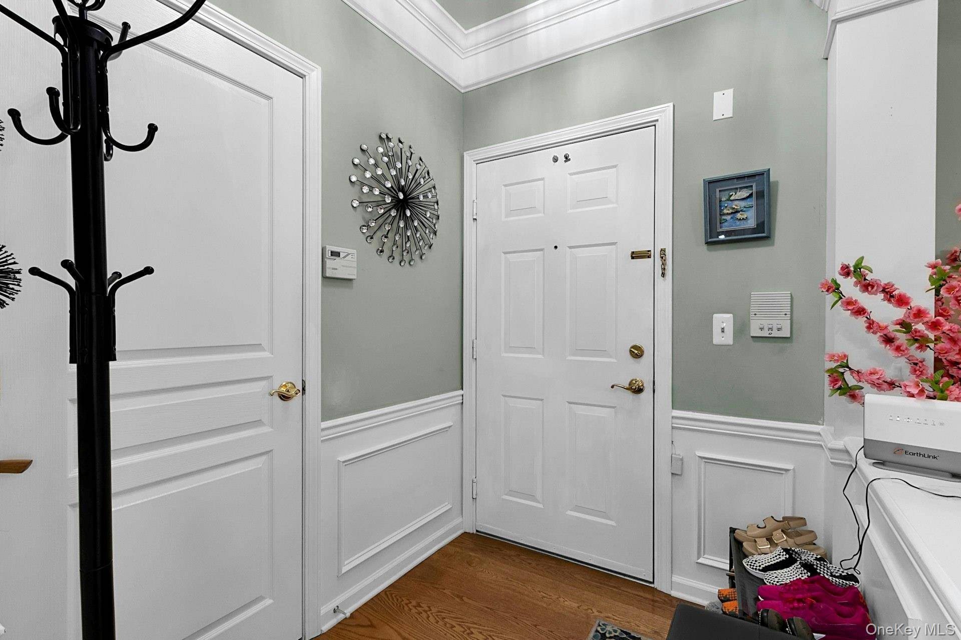 2 Bedroom Apartment for Sale in Suffern - New York - USA - 3