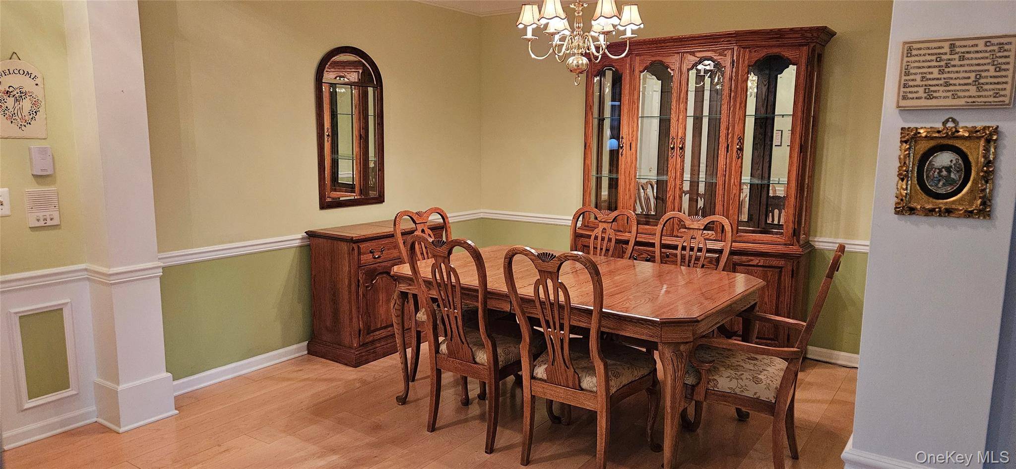 2 Bedroom Apartment for Sale in Suffern - New York - USA - 2