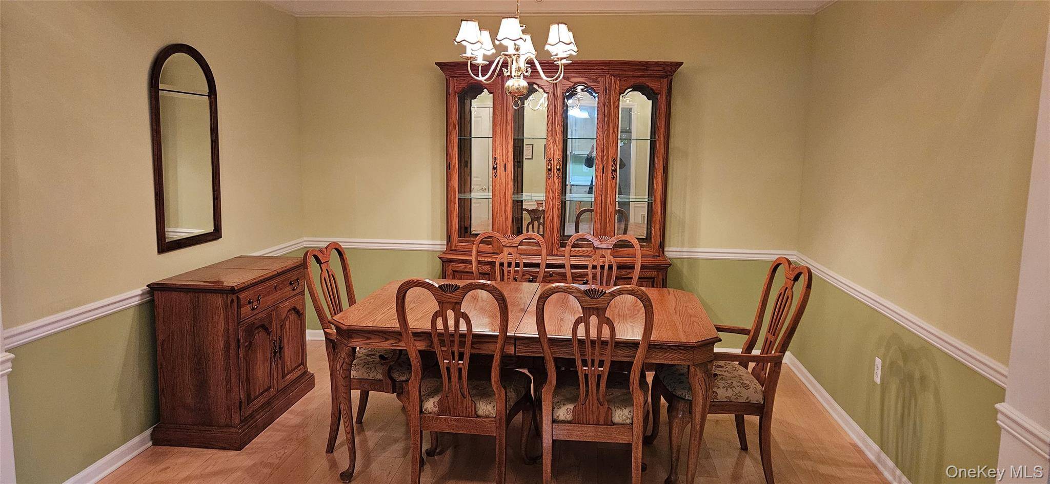 2 Bedroom Apartment for Sale in Suffern - New York - USA - 3