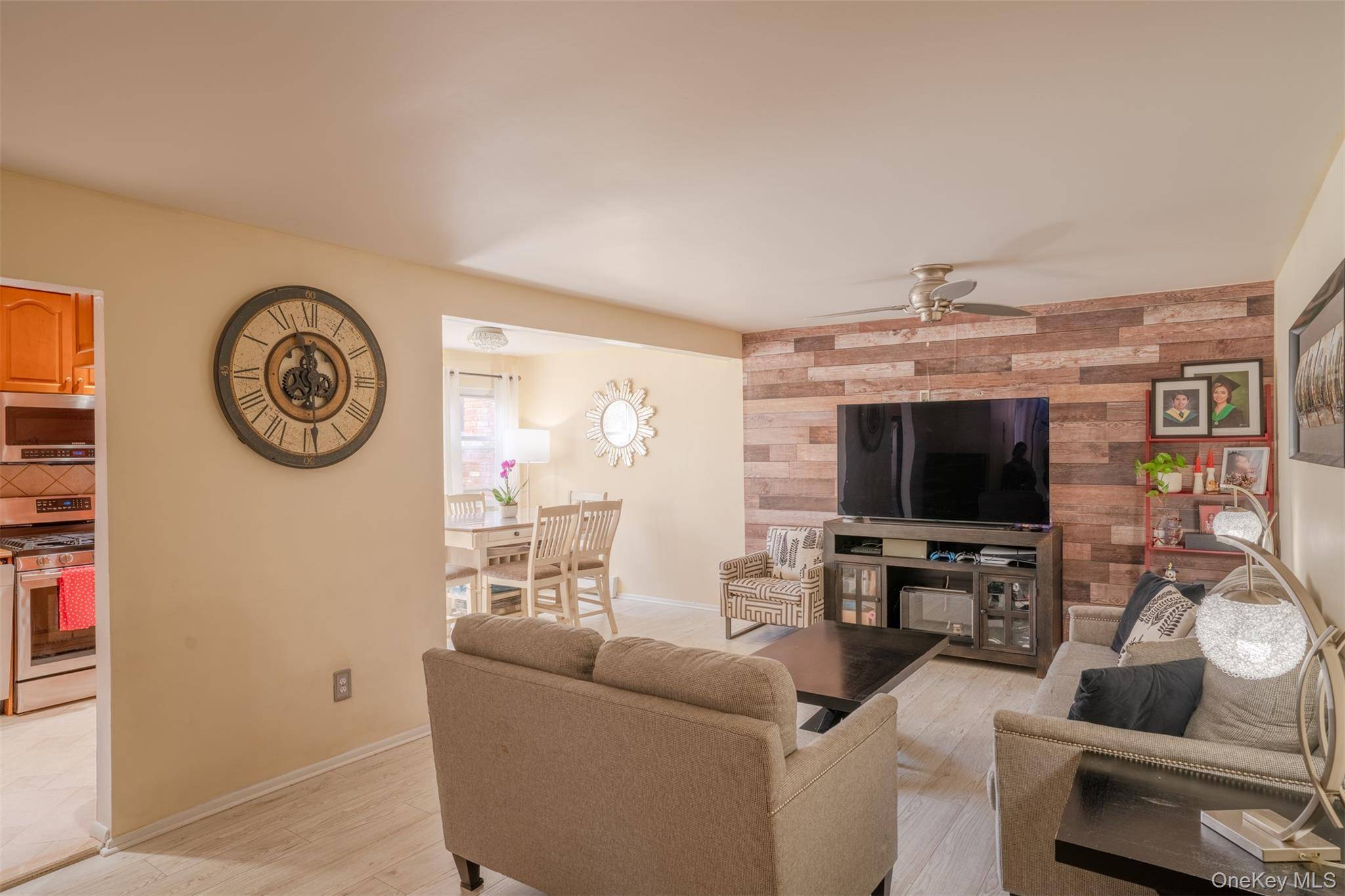 Apartamento com 2 Quartos à Venda em Suffern - Nova Iorque - EUA - 4