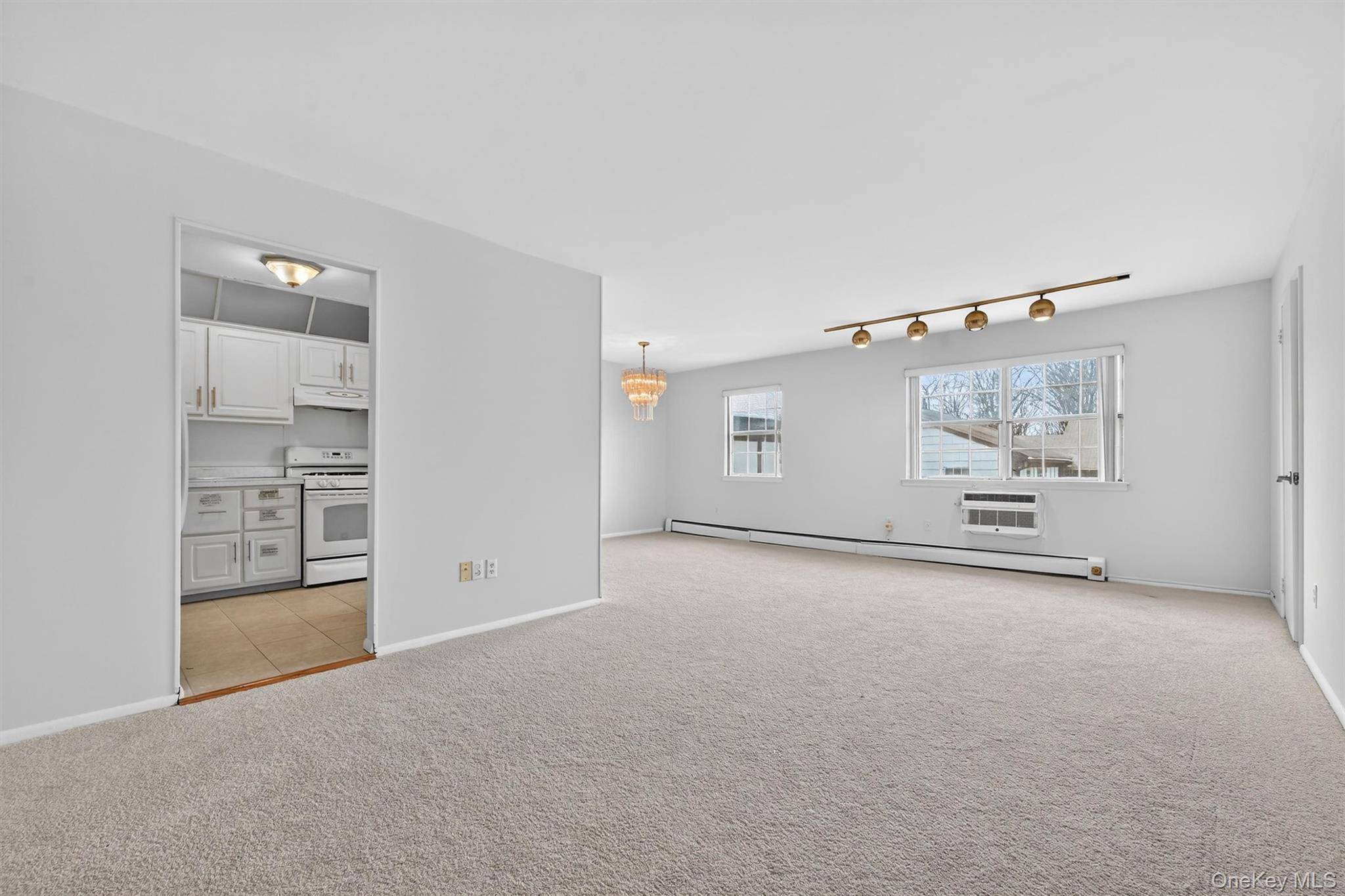 Apartamento com 2 Quartos à Venda em Suffern - Nova Iorque - EUA - 3