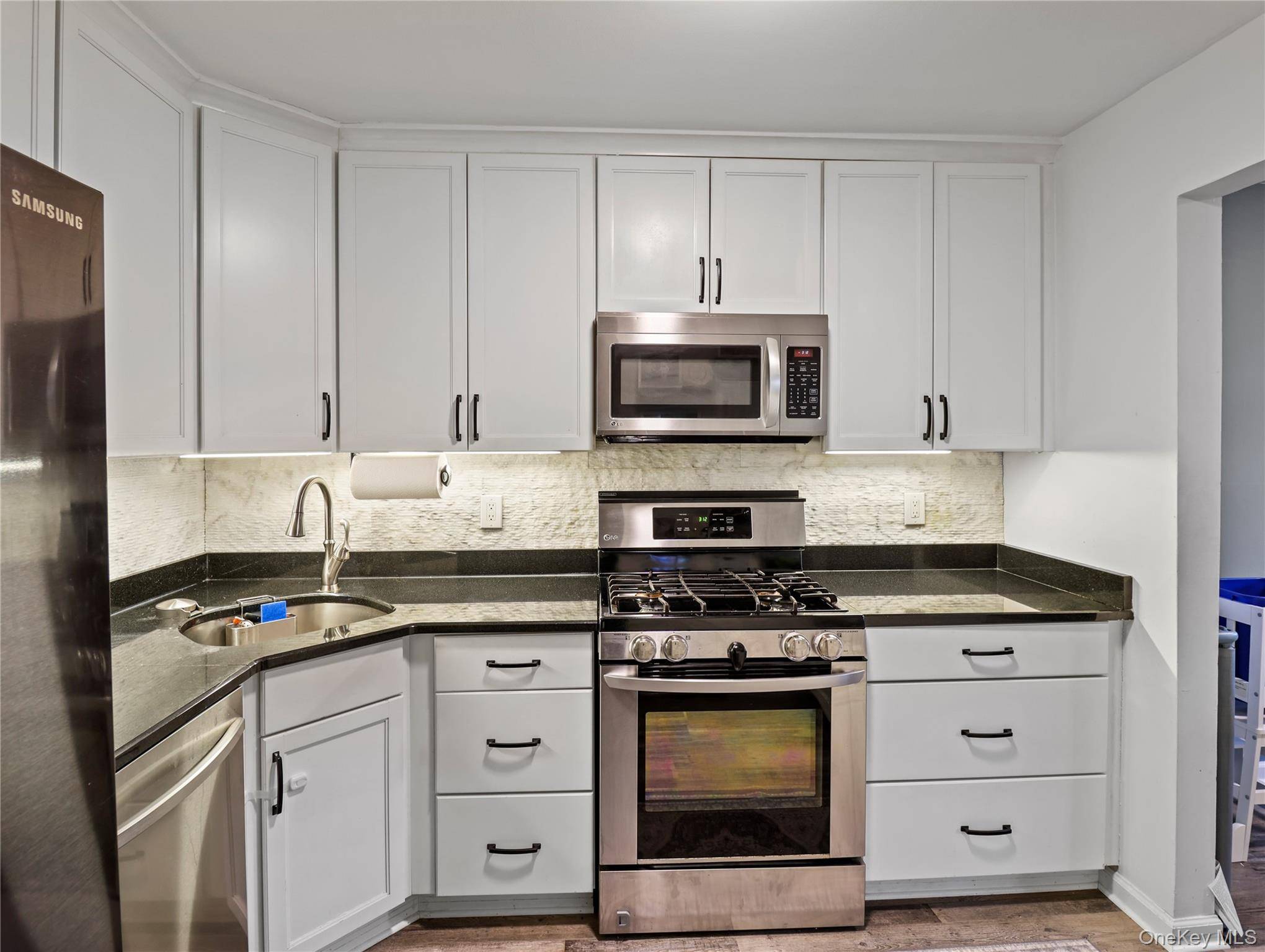 Apartamento com 2 Quartos à Venda em Suffern - Nova Iorque - EUA - 5