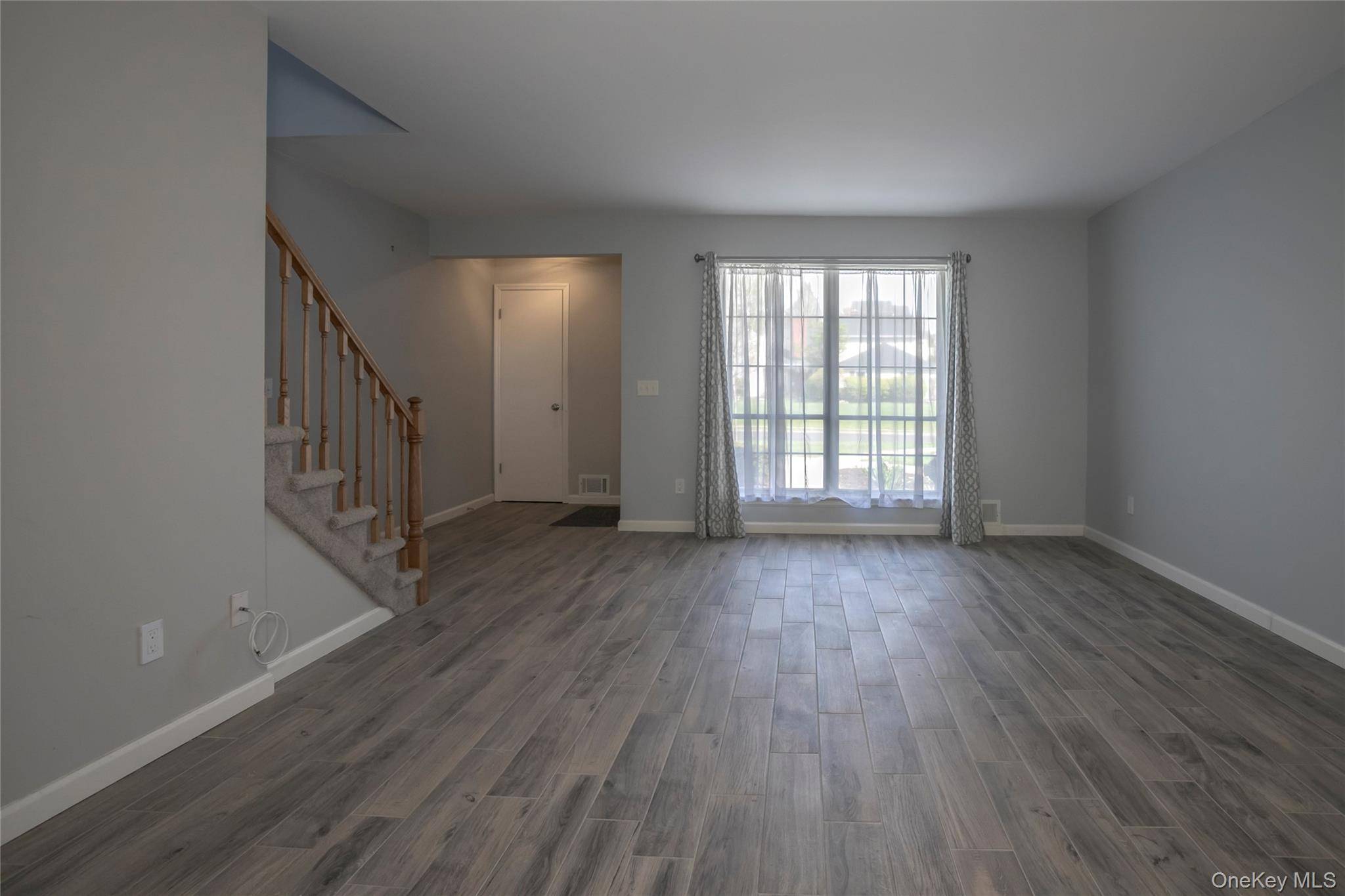 Apartamento com 2 Quartos à Venda em Warwick - Nova Iorque - EUA - 4