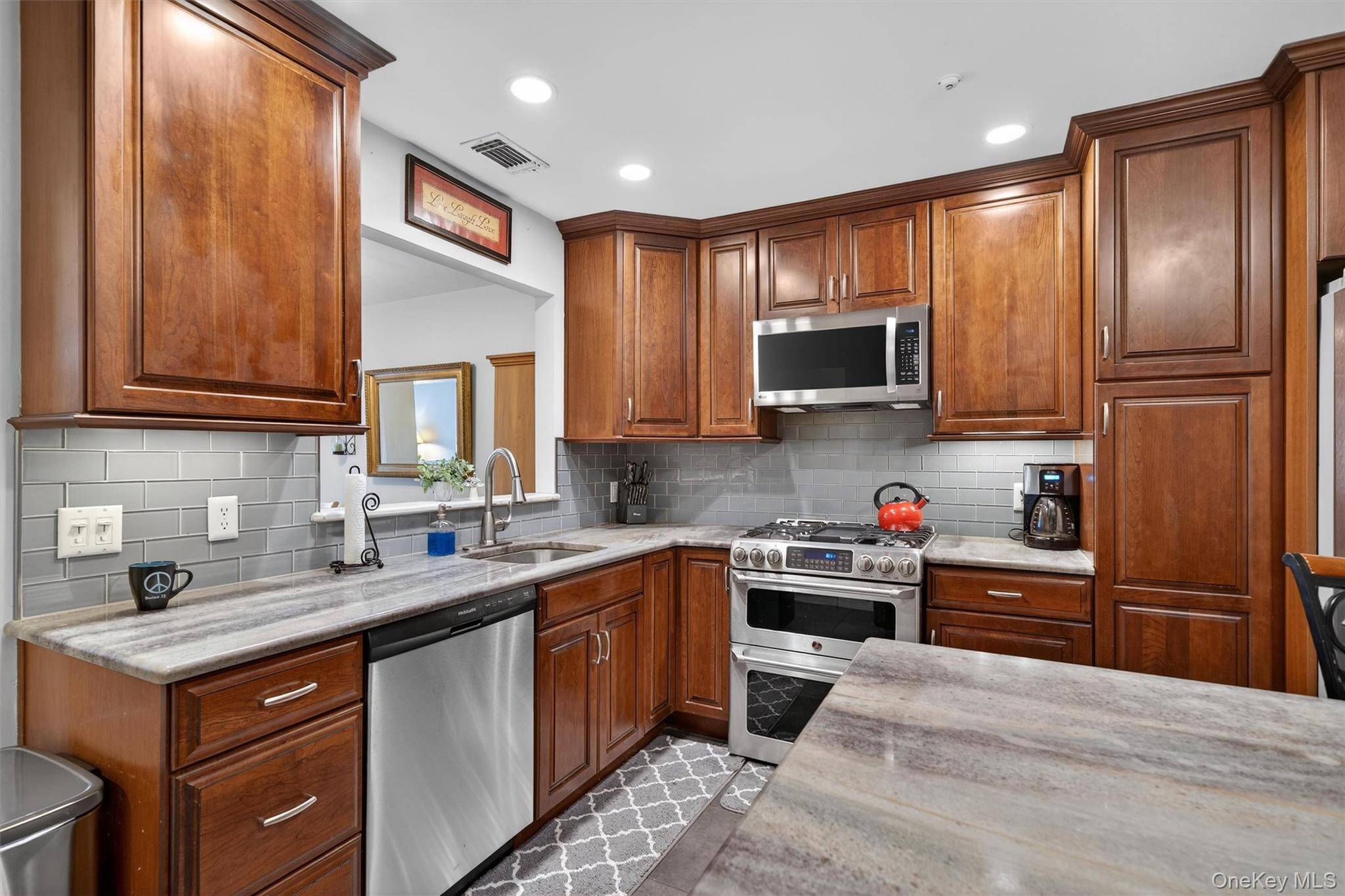Apartamento com 2 Quartos à Venda em Warwick - Nova Iorque - EUA - 2