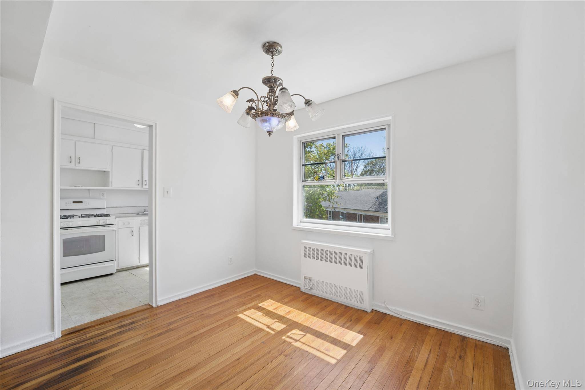 Apartamento com 3 Quartos à Venda em Queens Village - Nova Iorque - EUA - 4