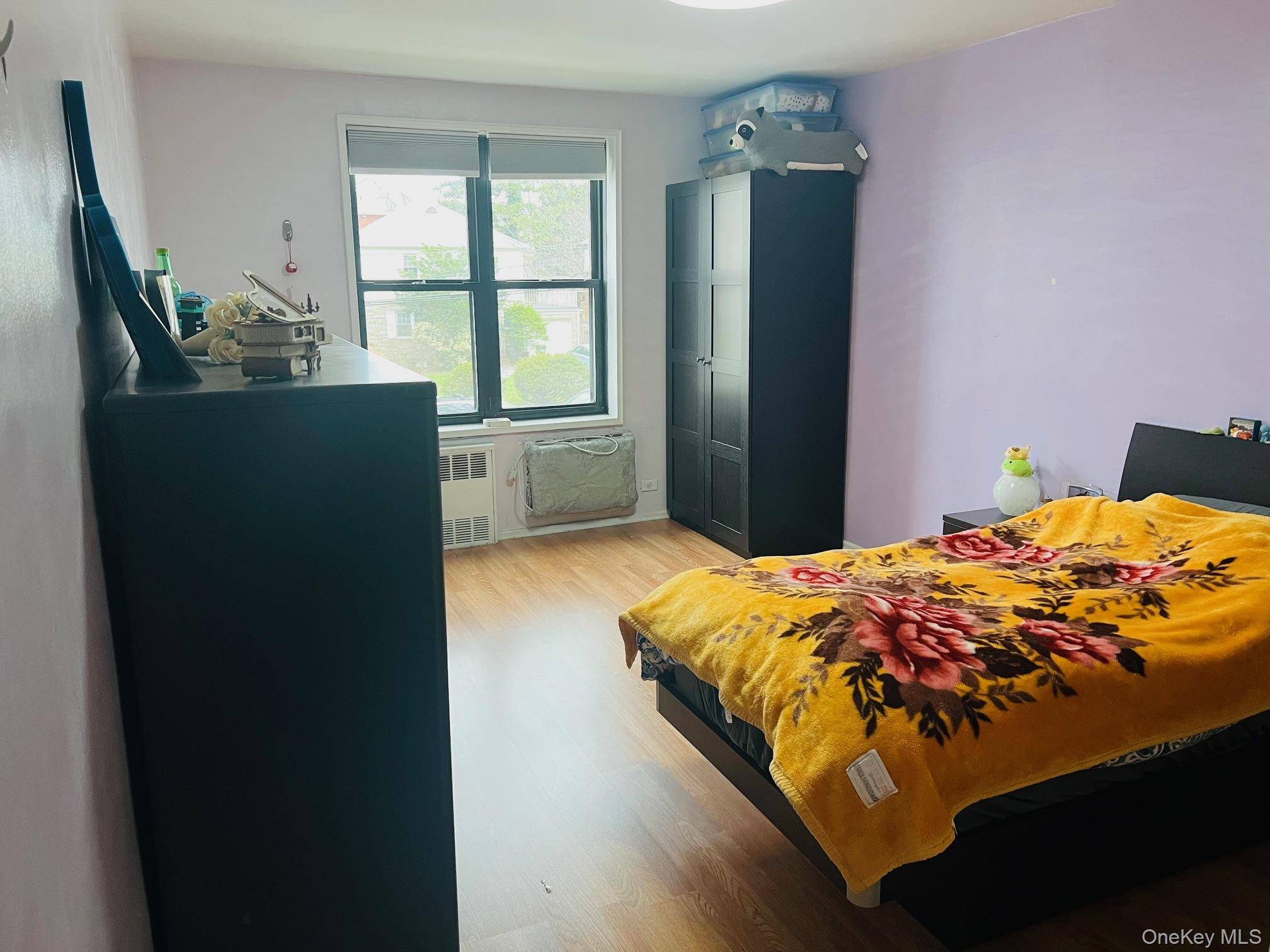 3 Bedroom Apartment for Sale in Queens Village - New York - USA - 6