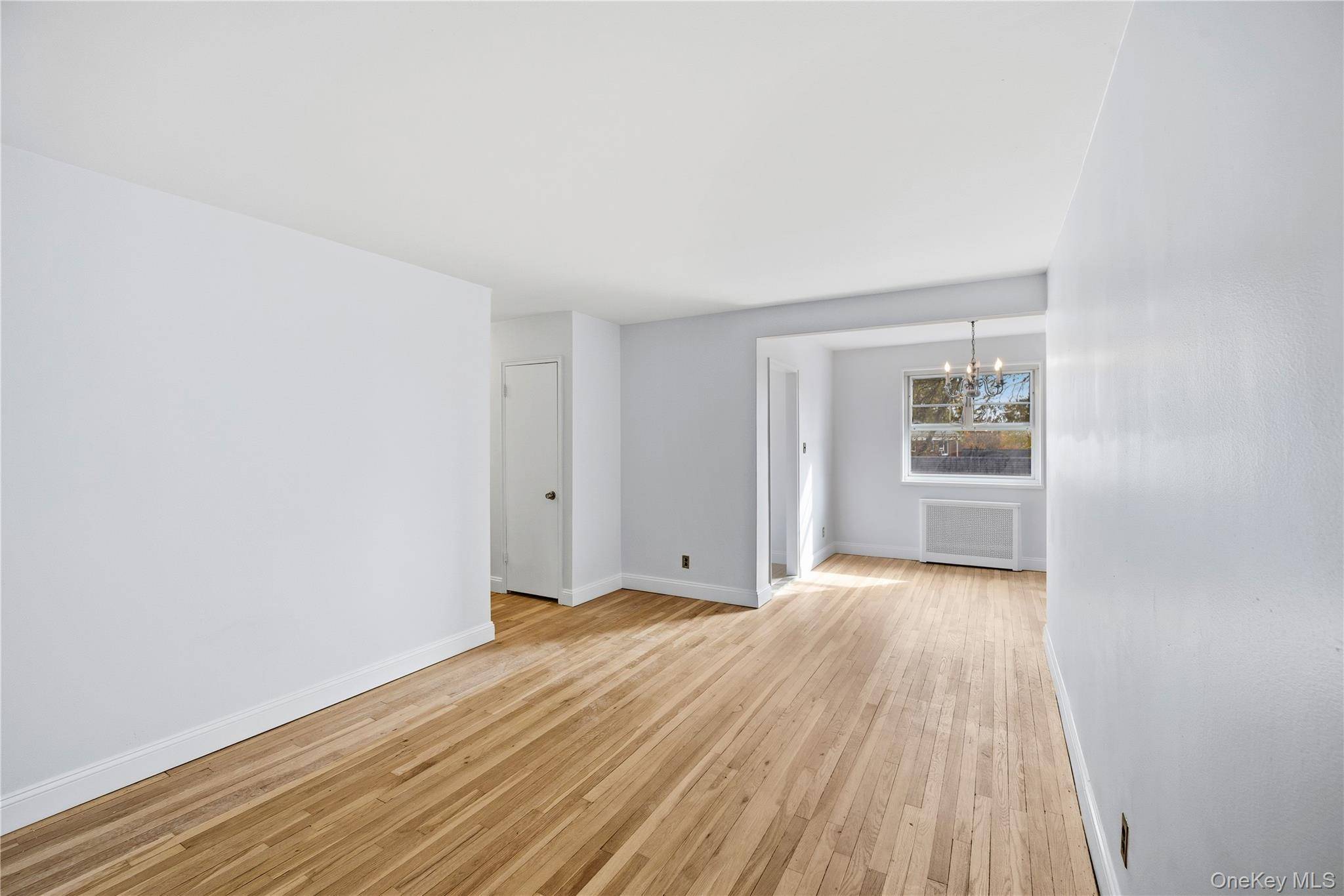 Apartamento com 3 Quartos à Venda em Queens Village - Nova Iorque - EUA - 4