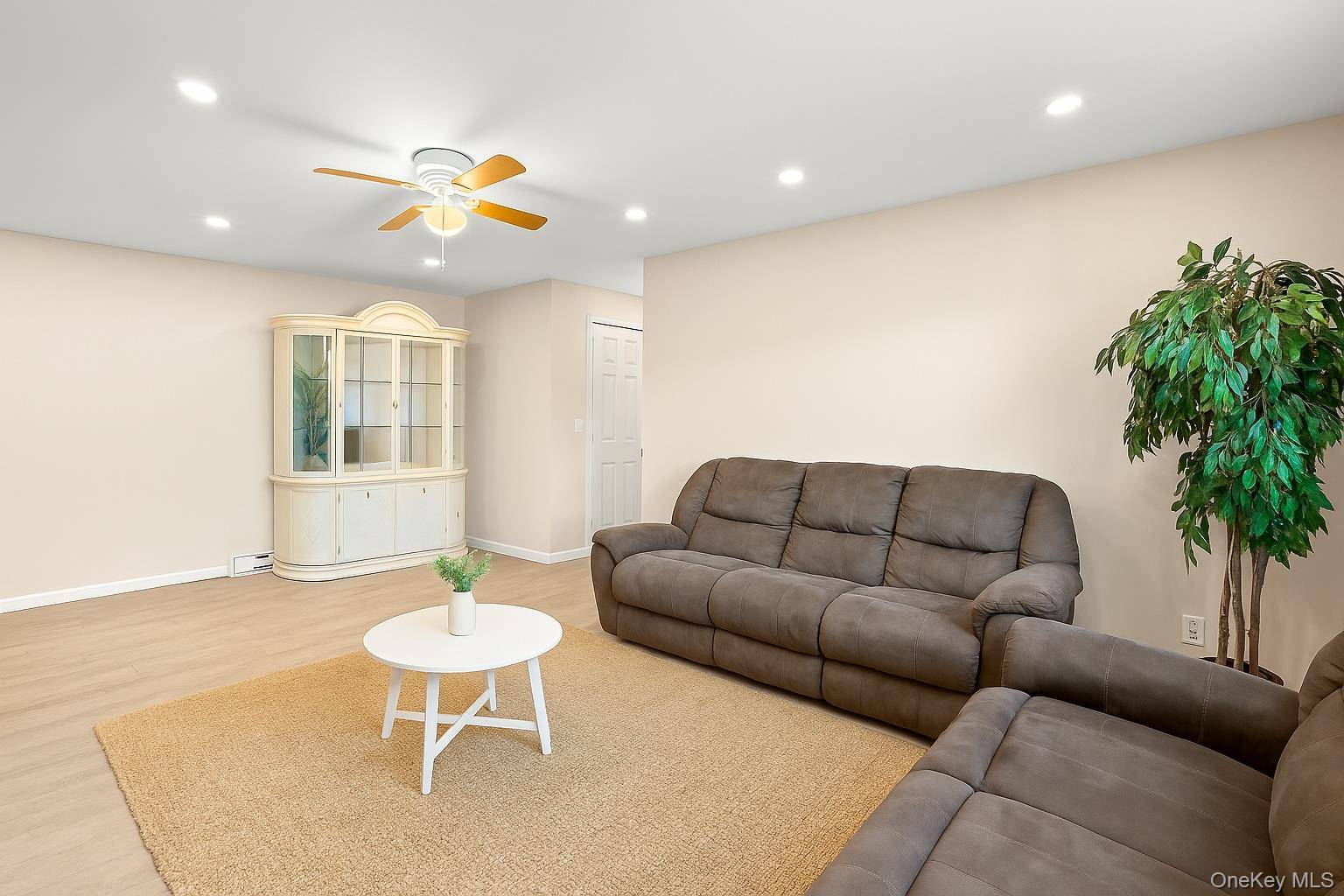 Apartamento com 3 Quartos à Venda em Staten Island - Nova Iorque - EUA - 5