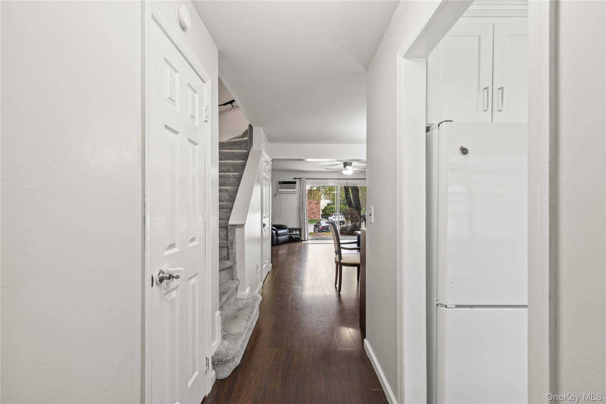 3 Bedroom Apartment for Sale in Suffern - New York - USA - 4
