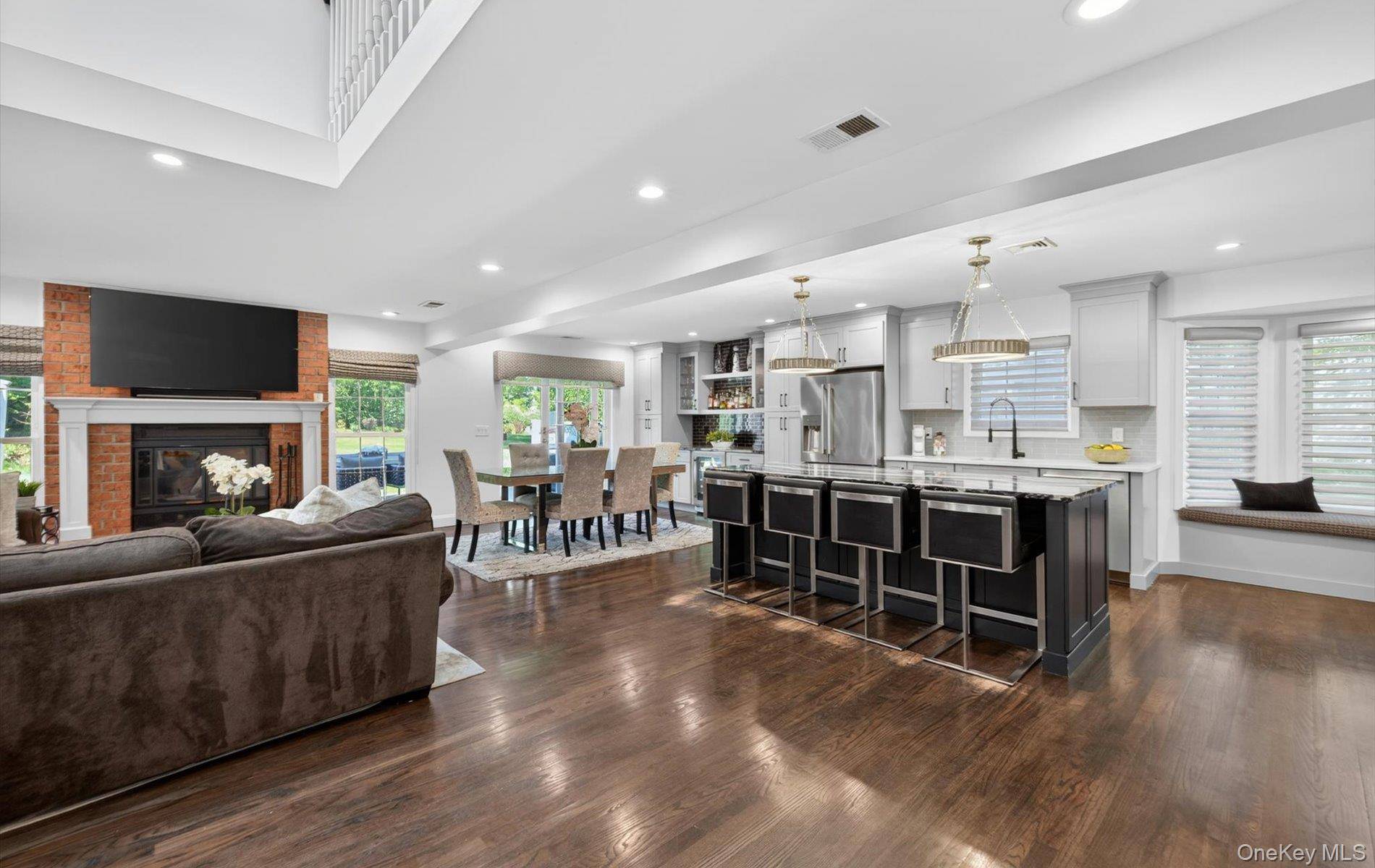 Apartamento com 3 Quartos à Venda em Syosset - Nova Iorque - EUA - 5
