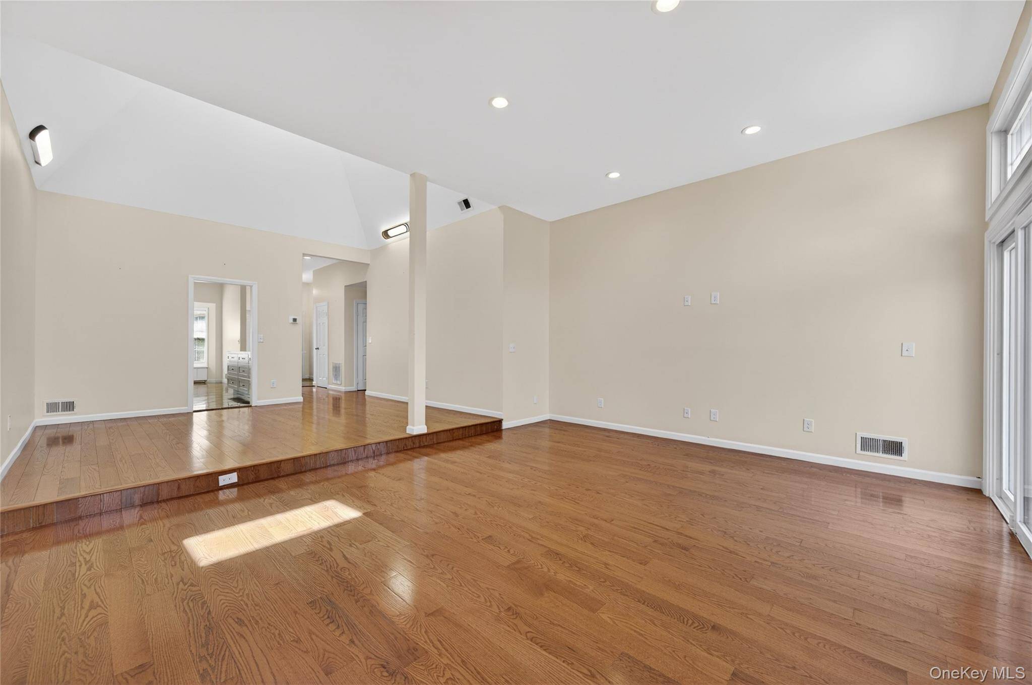 Apartamento com 3 Quartos à Venda em Syosset - Nova Iorque - EUA - 5