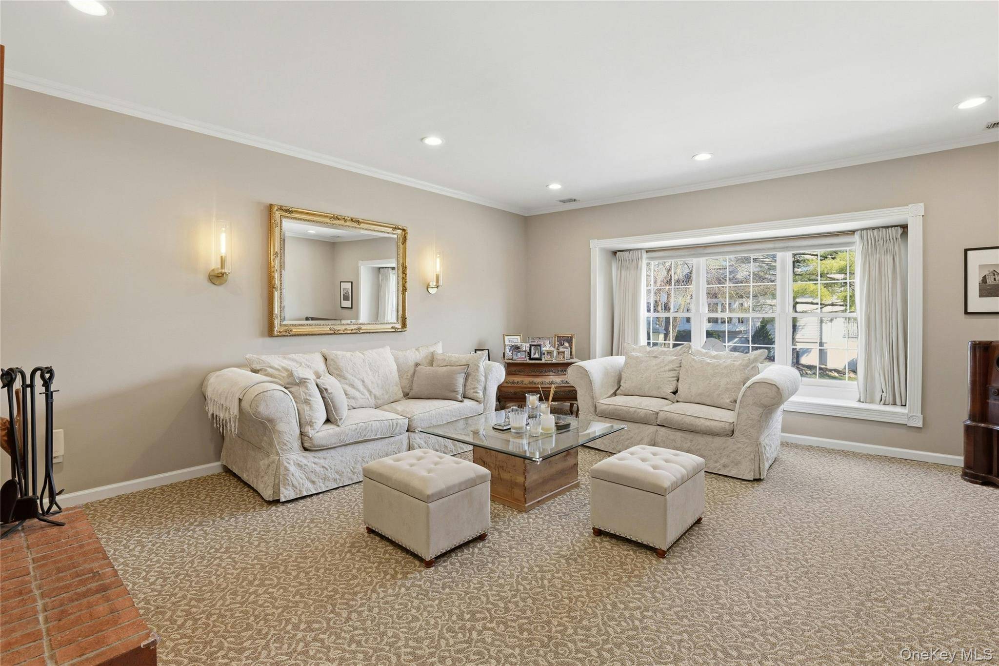 3 Bedroom Apartment for Sale in Syosset - New York - USA - 3