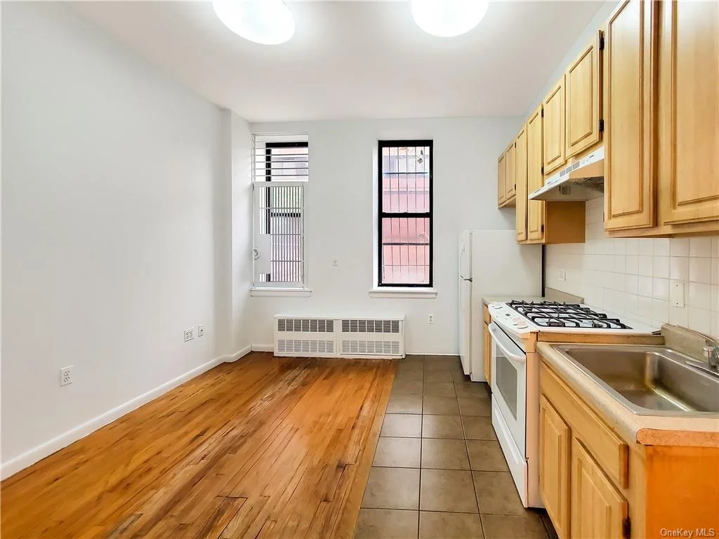 Apartamento de 1 Dormitório à Venda em 156 East 97th Street – Manhattan, Nova Iorque – NY - 1