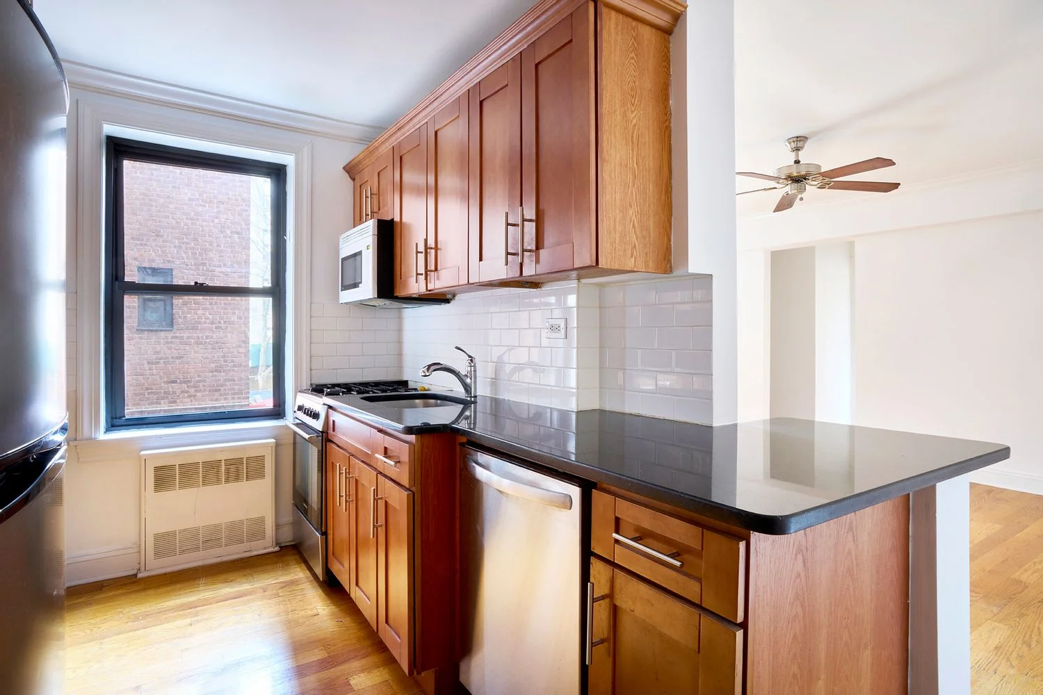 Apartamento de 1 Dormitório à Venda em 245 Bennett Avenue – Manhattan, Nova Iorque – NY - 5