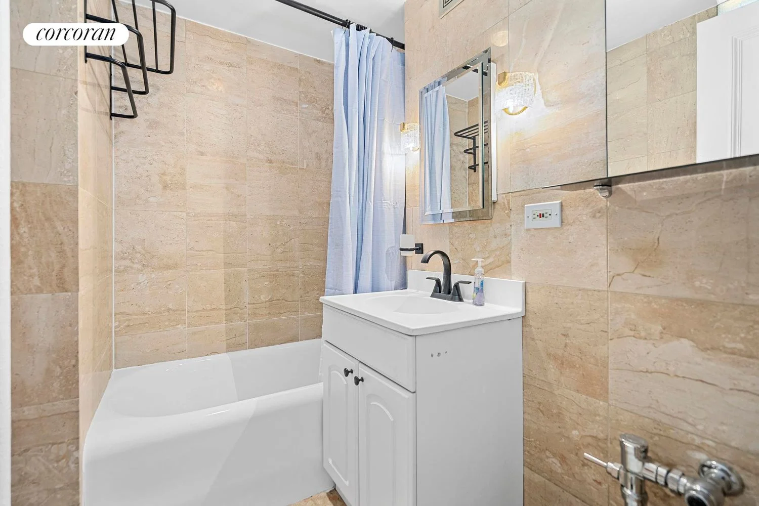 Apartamento de 1 Dormitorio en Venta en 45 Tudor City Place – Manhattan – Nueva York – NY - 3