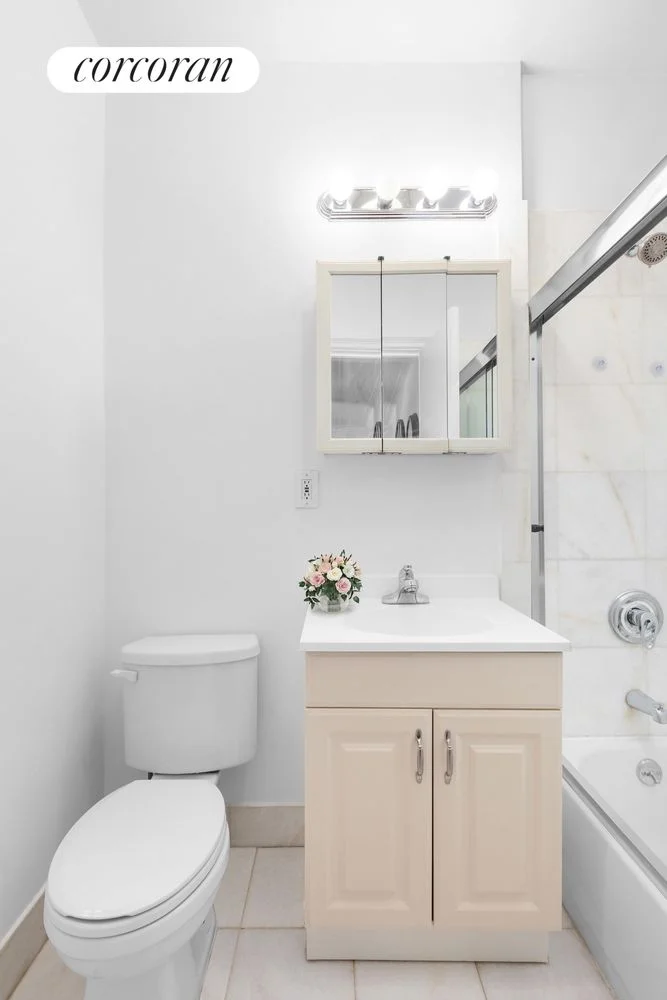 Apartamento de 1 Dormitório à Venda em 461 West 44th Street – Manhattan, Nova Iorque – NY - 3