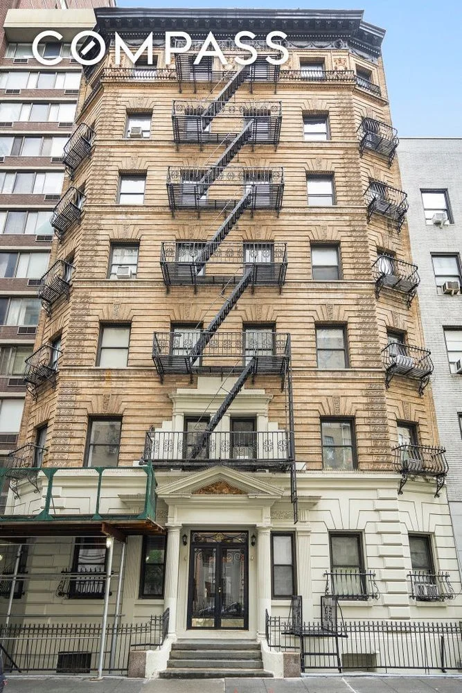 1 Bedroom Apartment for Sale in Hell's Kitchen – Manhattan, New York – NY - 5