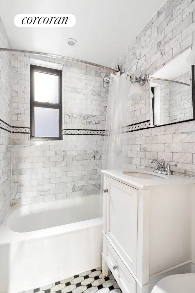 1 Bedroom Apartment for Sale in Manhattan – New York, NY - 1
