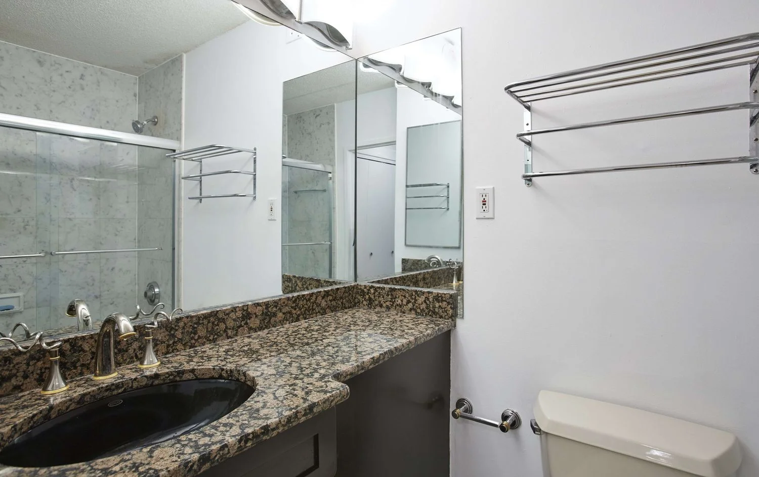 Apartamento de 1 Dormitório à Venda em Manhattan – New York, NY - 2