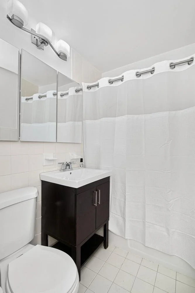 Apartamento de 1 Dormitório à Venda em Manhattan – New York, NY - 1