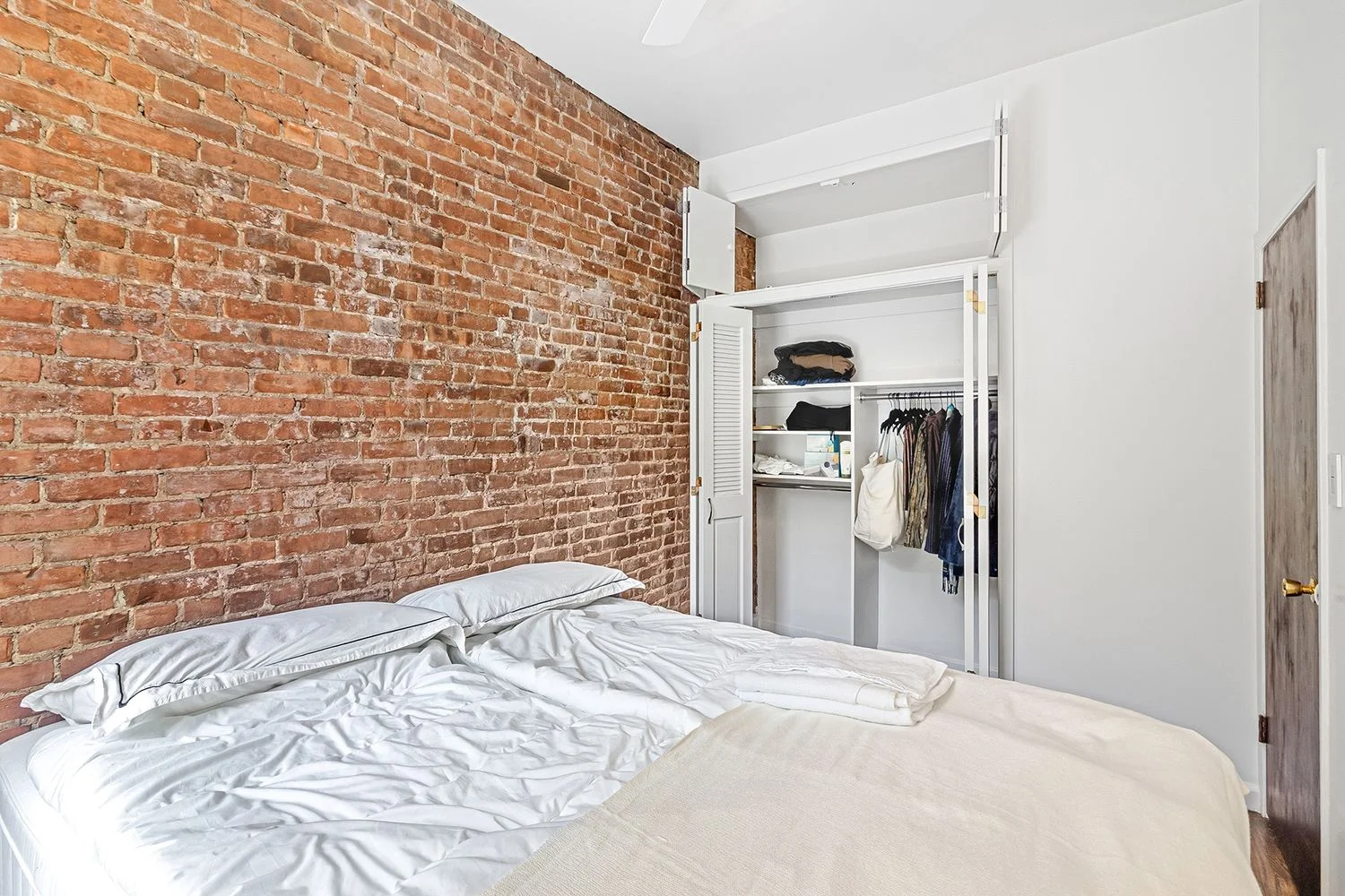 Apartamento de 1 Dormitorio en Venta en Manhattan – New York, NY - 4