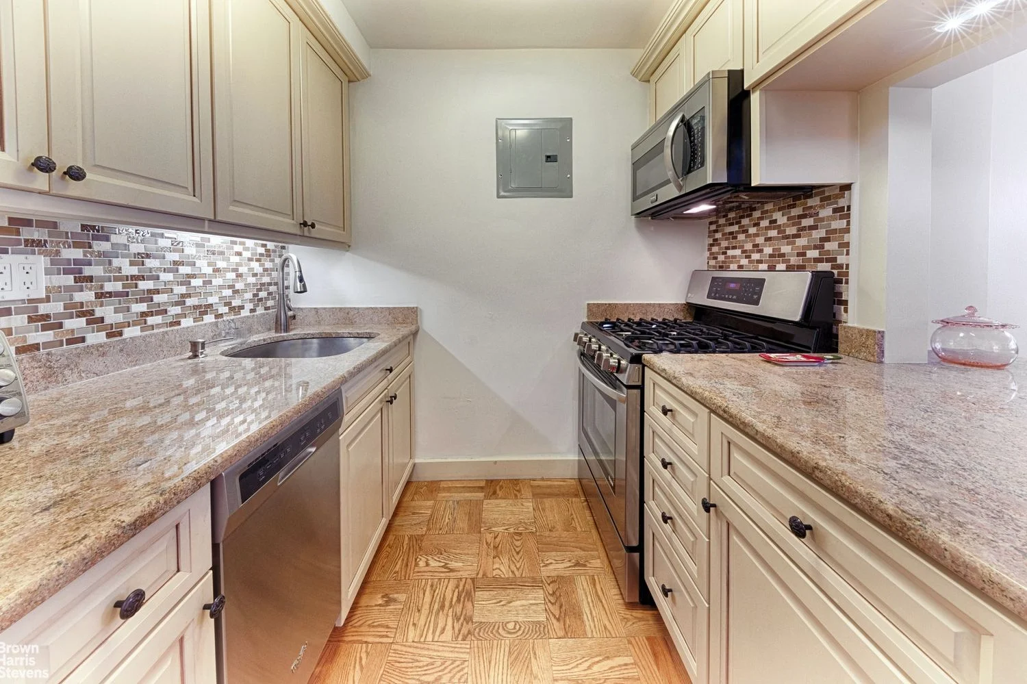 Apartamento de 1 Dormitório à Venda em Manhattan – New York – NY - 1
