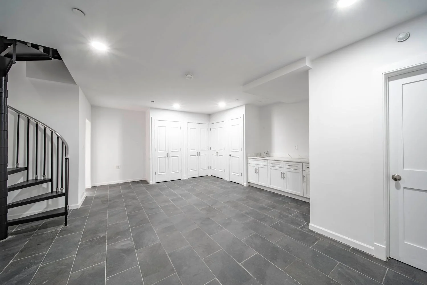 1-Bedroom Apartment for Sale in Manhattan – New York, NY - 7